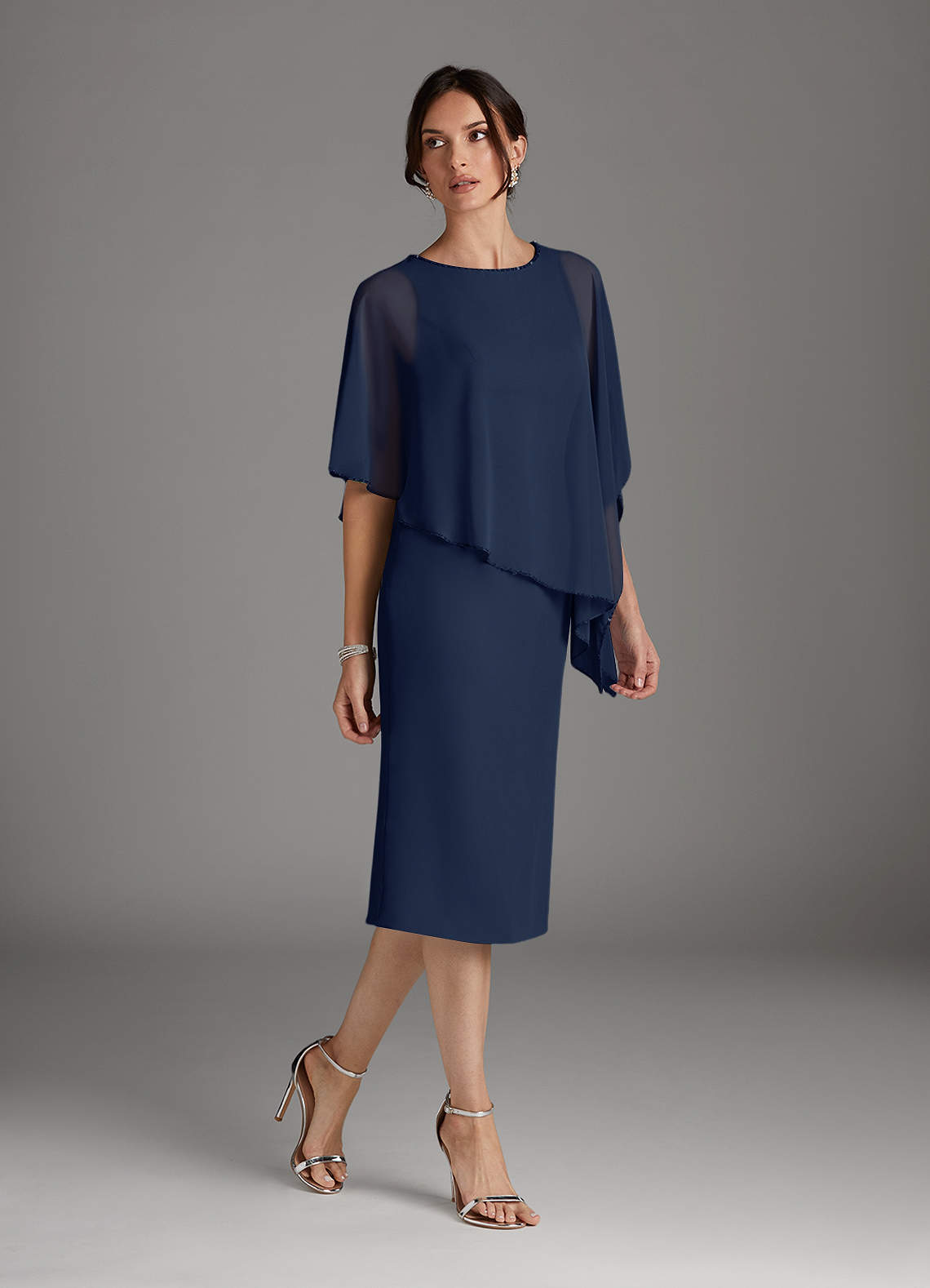 Azazie Sparrow Mère de la mariée Robes Robe Fourreau en Mousseline de soie Paillettes Bleu Marine Foncé image1