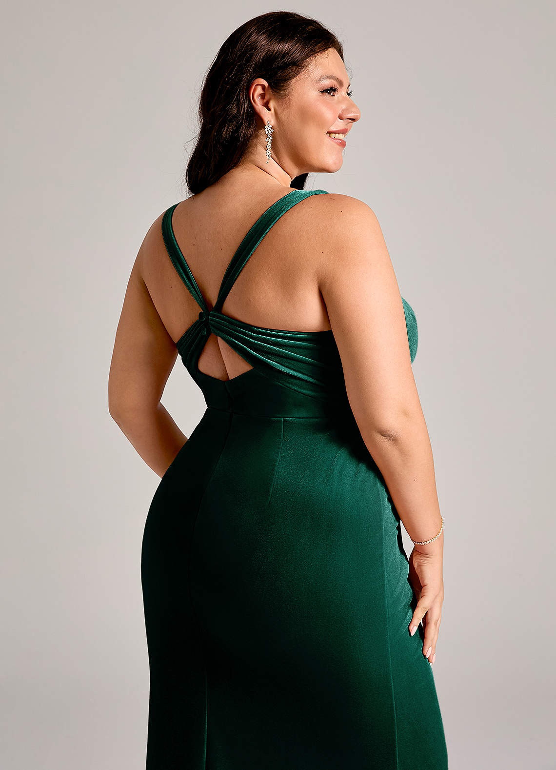 Azazie Mero Bridesmaid Dresses Emerald Mermaid Pleated Velvet Dress image8