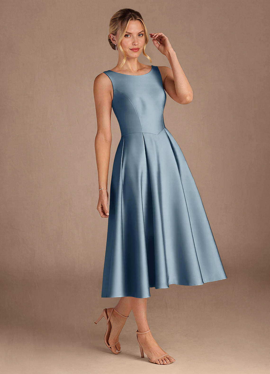 Azazie Fulton Abiti per la Madre della Sposa Abito A-Line in Raso Elasticizzato Plissettato Blu Polveroso image1