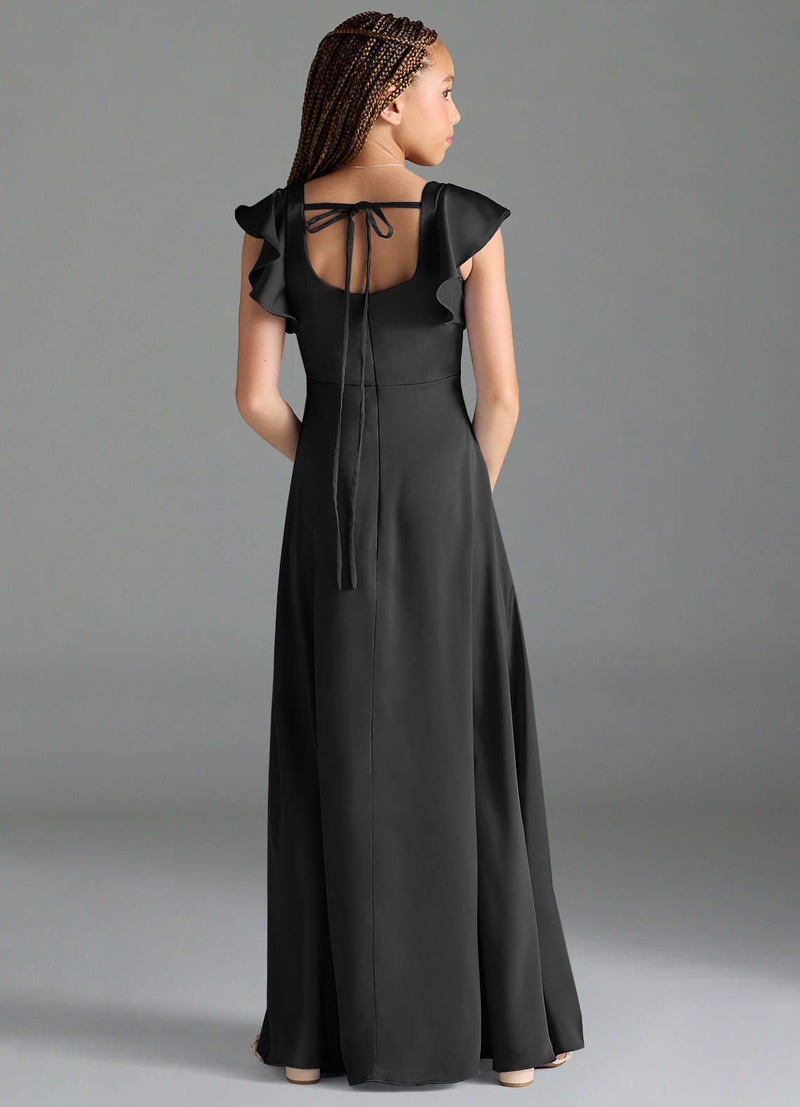 Azazie Bondi Junior Vestido de Negro de Satén Elástico de Corte En A con Corte Lateral image1