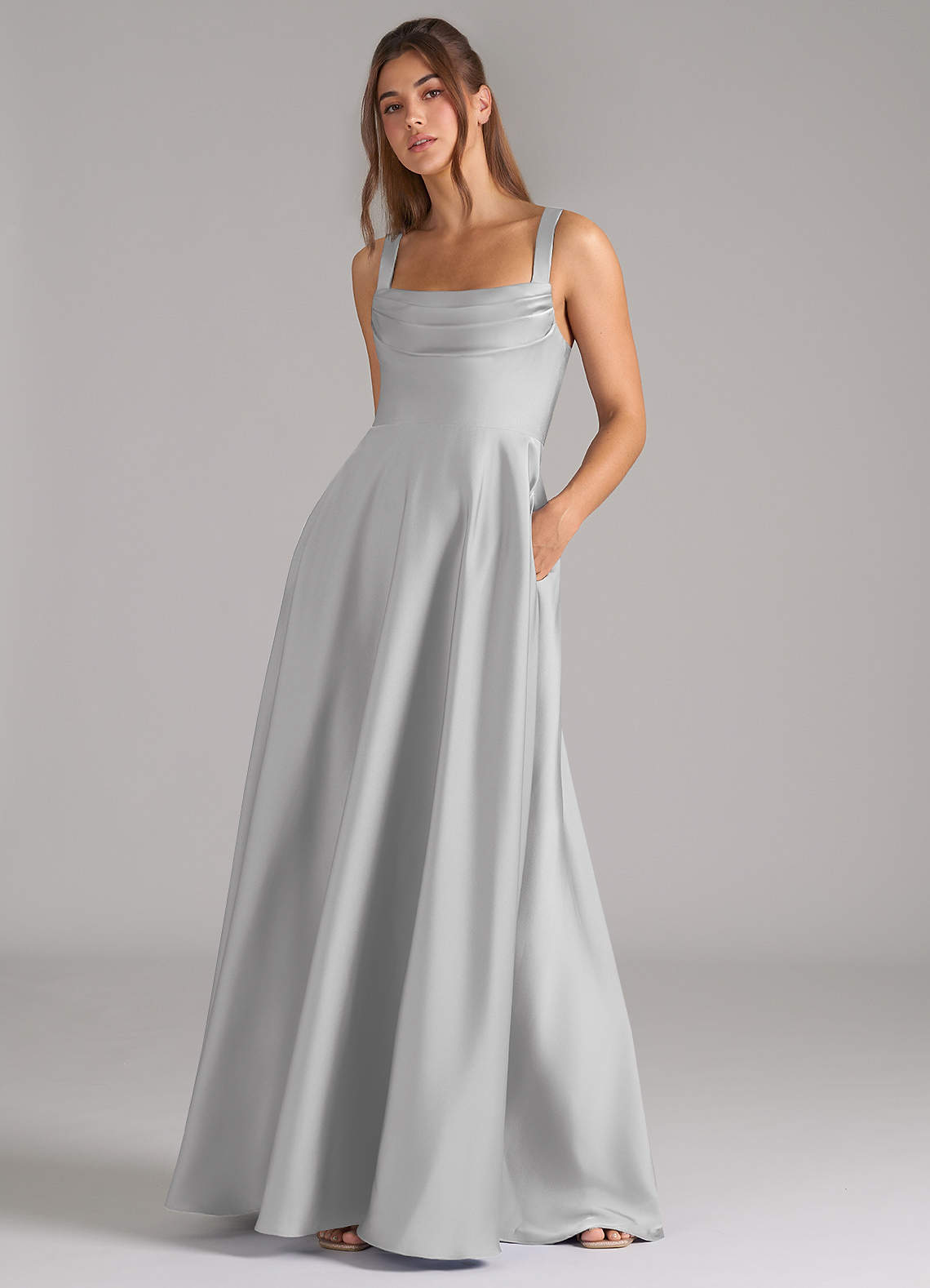 Azazie Shaude Brudepigekjoler En streg Plisseret Stræk satin Gulv-længde Kjole image3