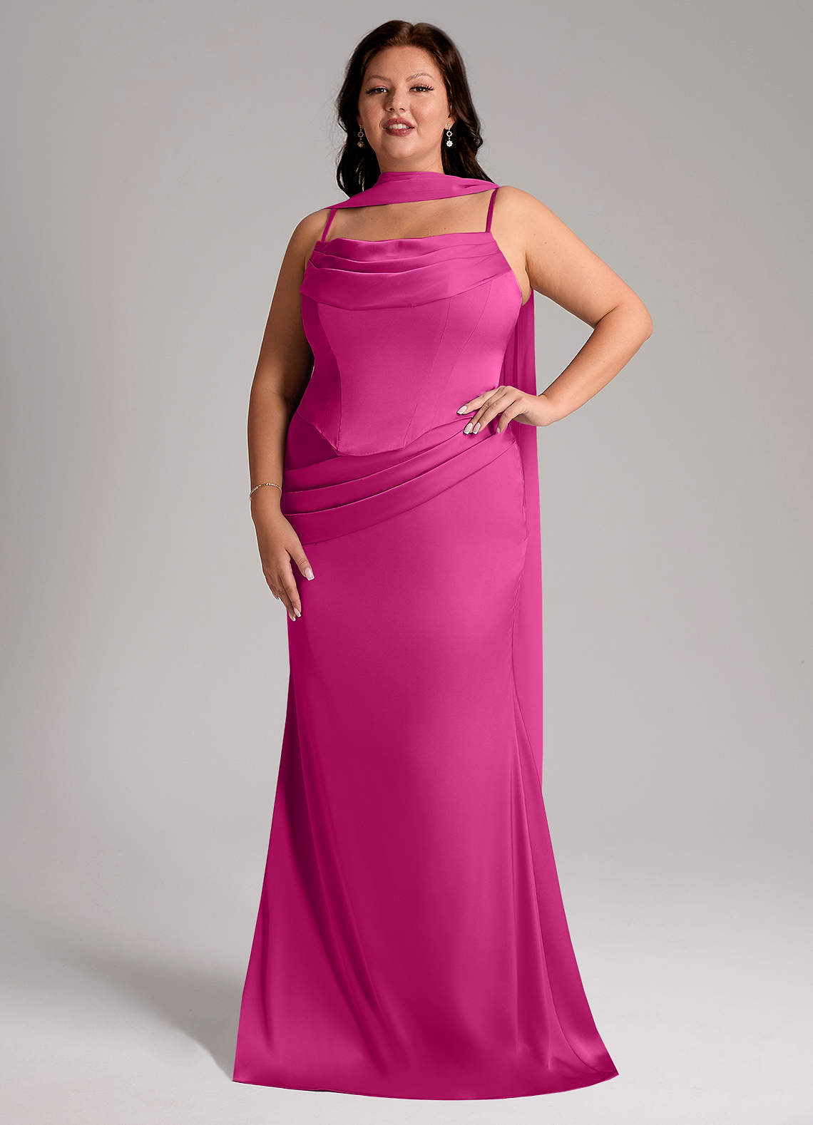 Azazie Sorrel Vestidos de damas de honor Vestido de Fucsia de Satén Elástico de Corte Sirena Convertible con Sin tirantes image6