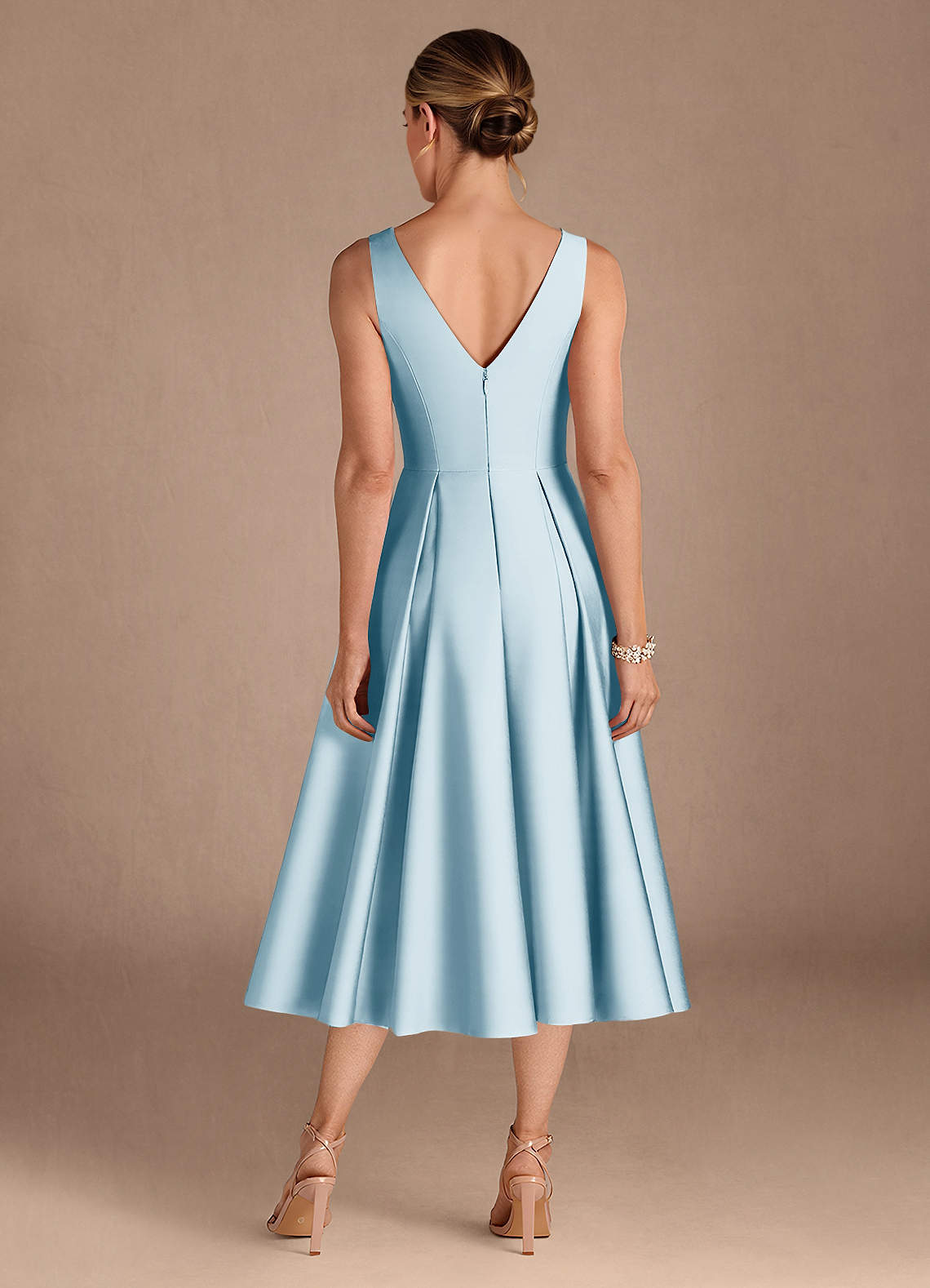 Azazie Fulton Abiti per la Madre della Sposa Abito A-Line in Raso Elasticizzato Plissettato Azzurro image2