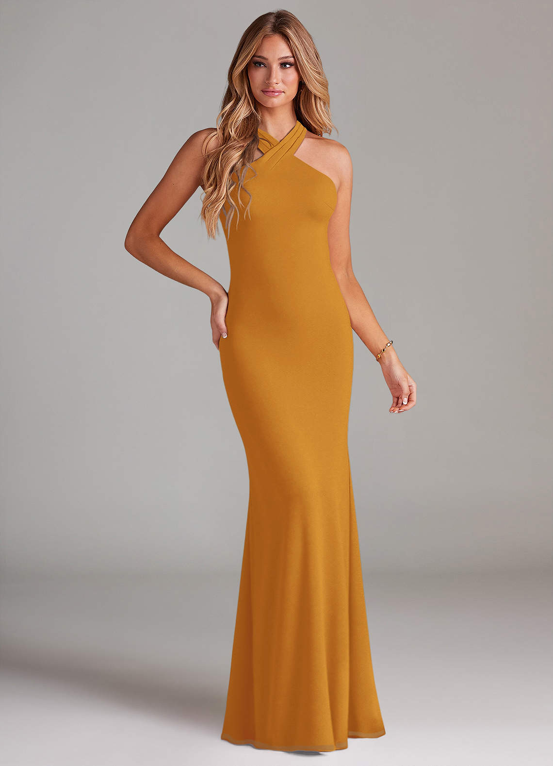 Azazie Doretta Vestidos de damas de honor Vestido de Caramelo de Gasa de Corte Sirena con Plisado image1