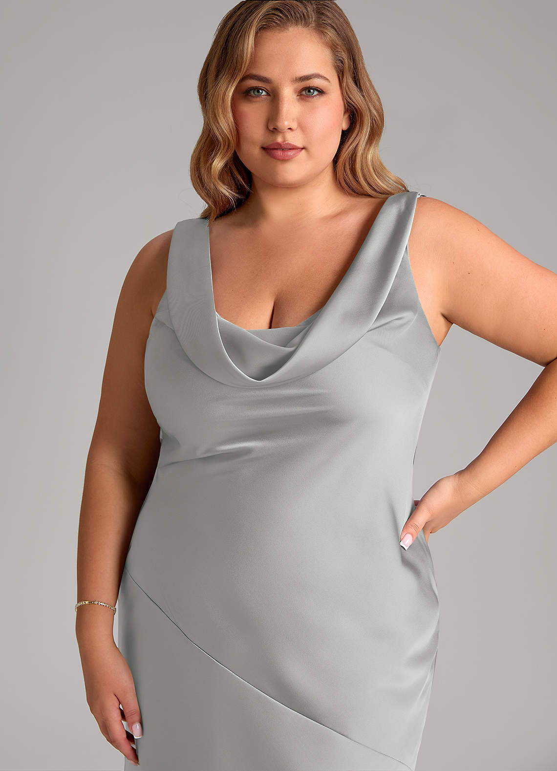 Azazie Rylina Robe de demoiselle d'honneur en Argent Azazie