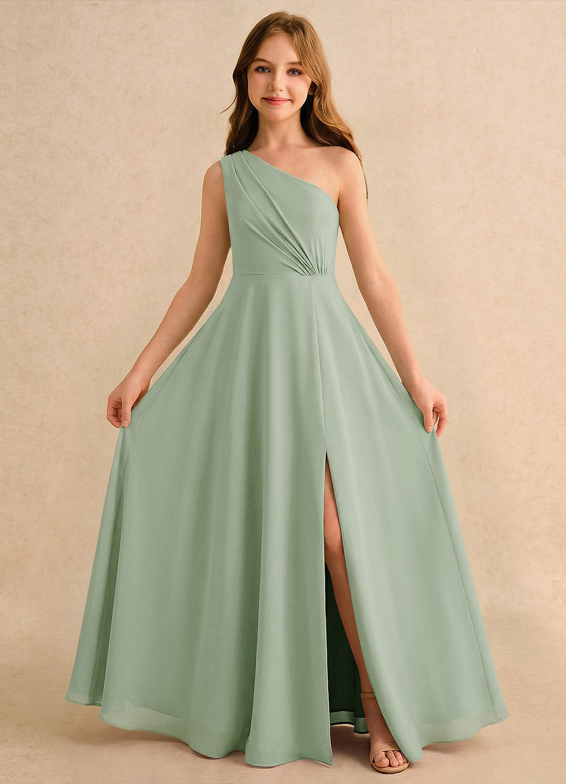 Azazie Puddles Girls Formal Vestidos de florista Vestido Dusty Sage de Chiffon de Linha A com Um ombro image4