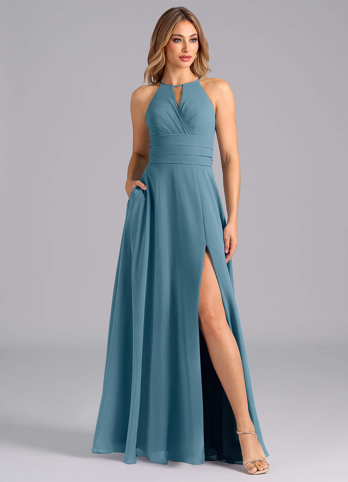 Azazie Denver Robes de demoiselle d'honneur Robe Trapèze en Mousseline de soie Plissée Bermude image1