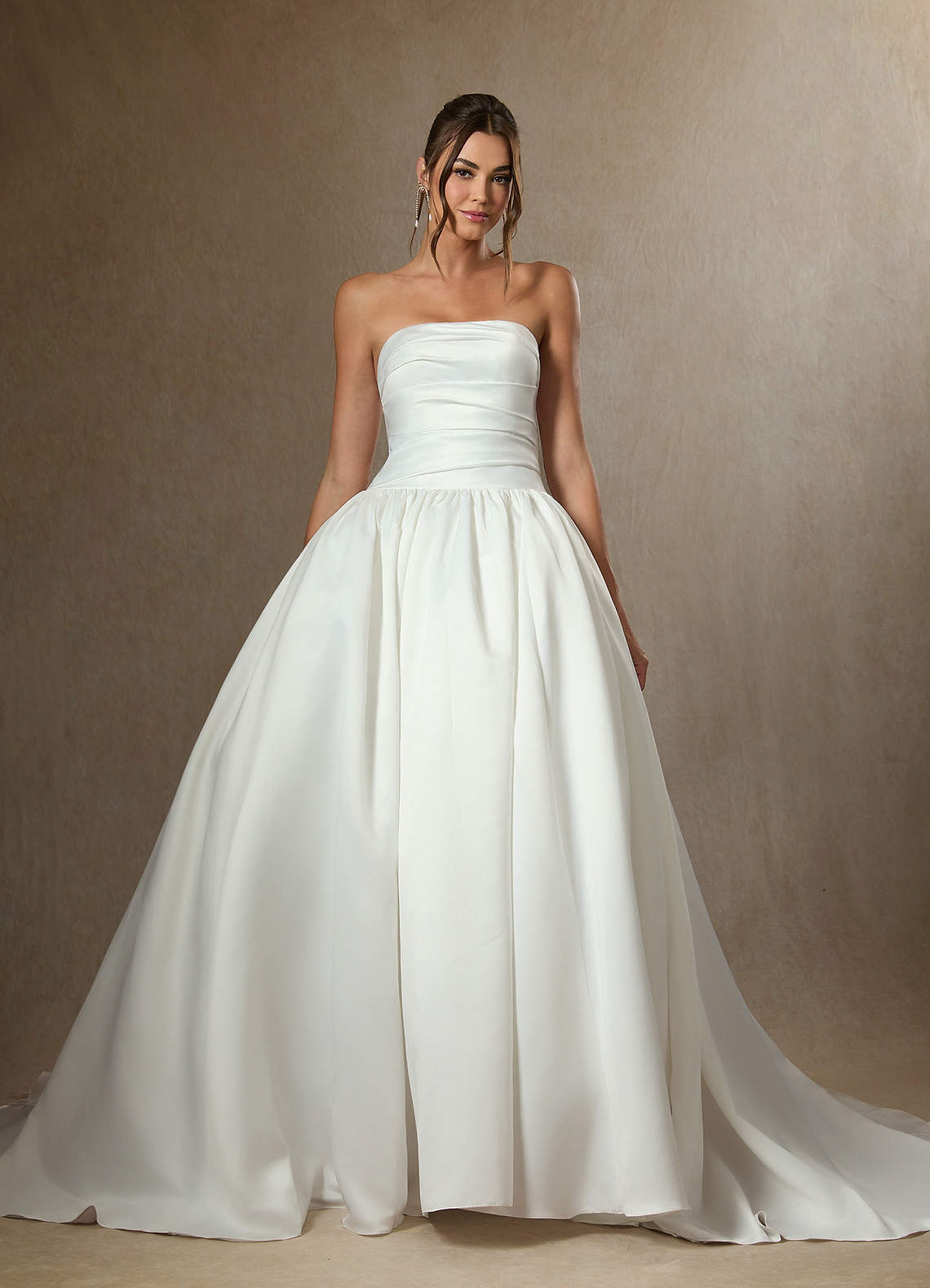 Azazie Lucinda Abiti da Sposa Abito Principessa in Raso Opaco Senza Cinturino Bianco Diamante image1
