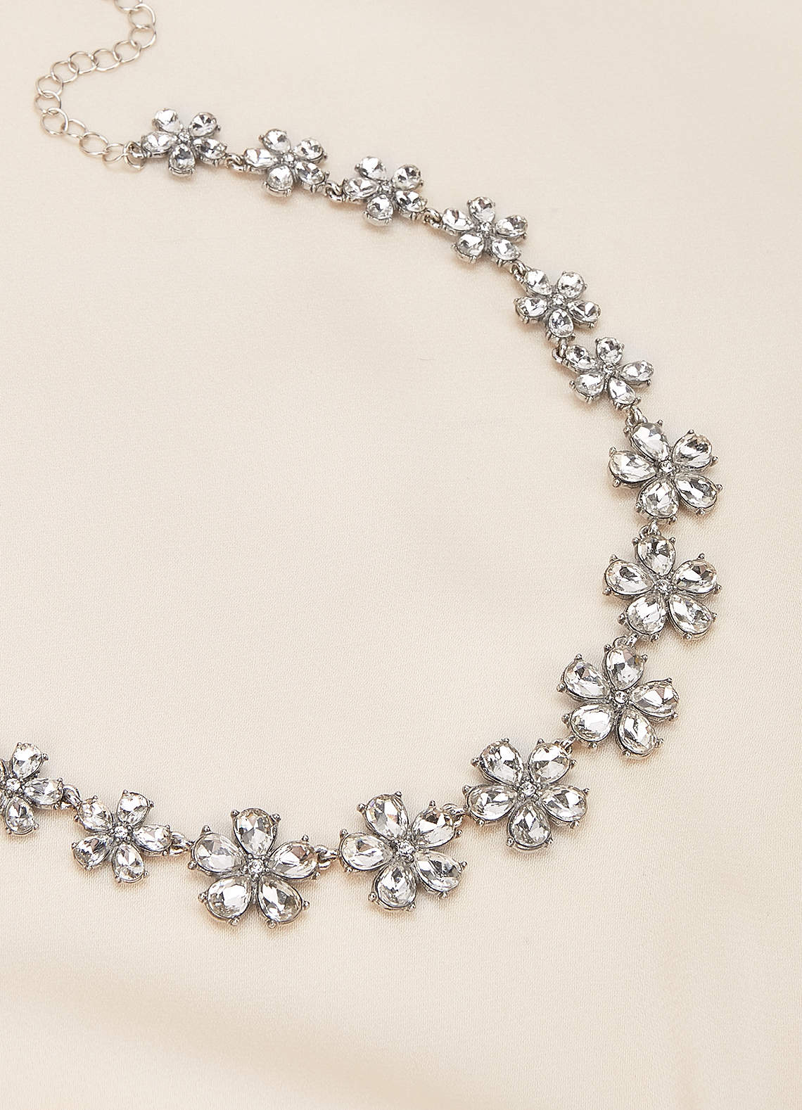 front Crystal Statement Flower Necklace