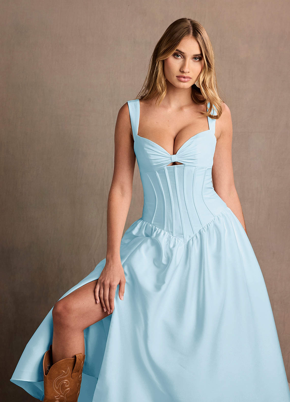 silk formal dresses Green Satin A-line Cowl Neck Prom With Slit SP949 Wedtrend Women Matte Satin Style Season Description:SPRING 2025 DELIVERY 1 Size:1XL plus size and custom