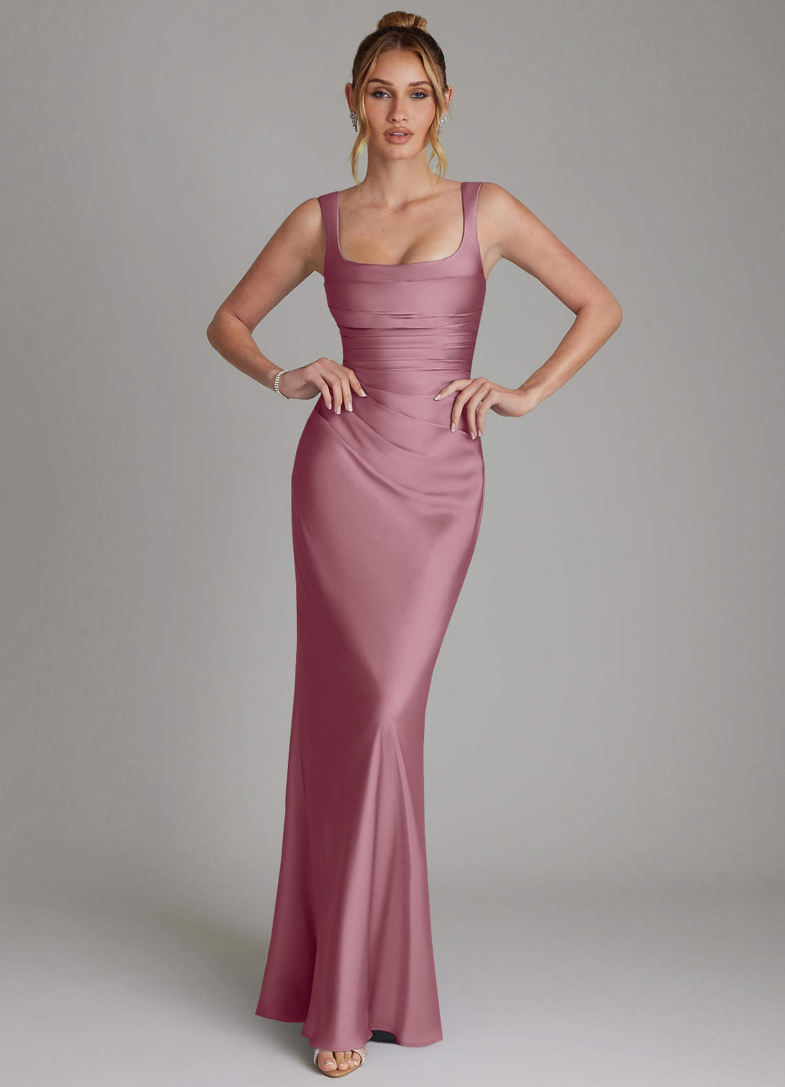 women's champagne bridesmaid dresses Long Slit Dress – TANYA BRIDAL Size:US 22 W Open-back maxi dress Men's Chic Casual Fashion Billie is the ultimate