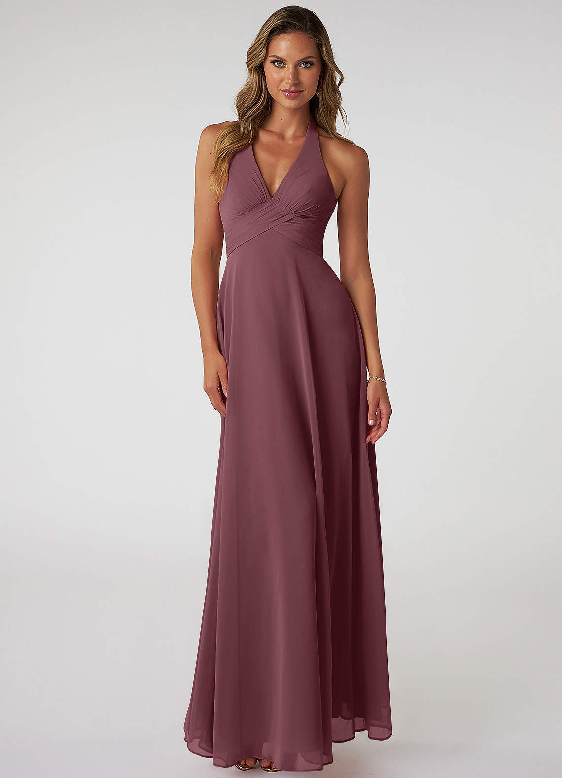Azazie Tessie Robes de demoiselle d'honneur Robe Trapèze en Mousseline de soie Col V plissé Sangria image1