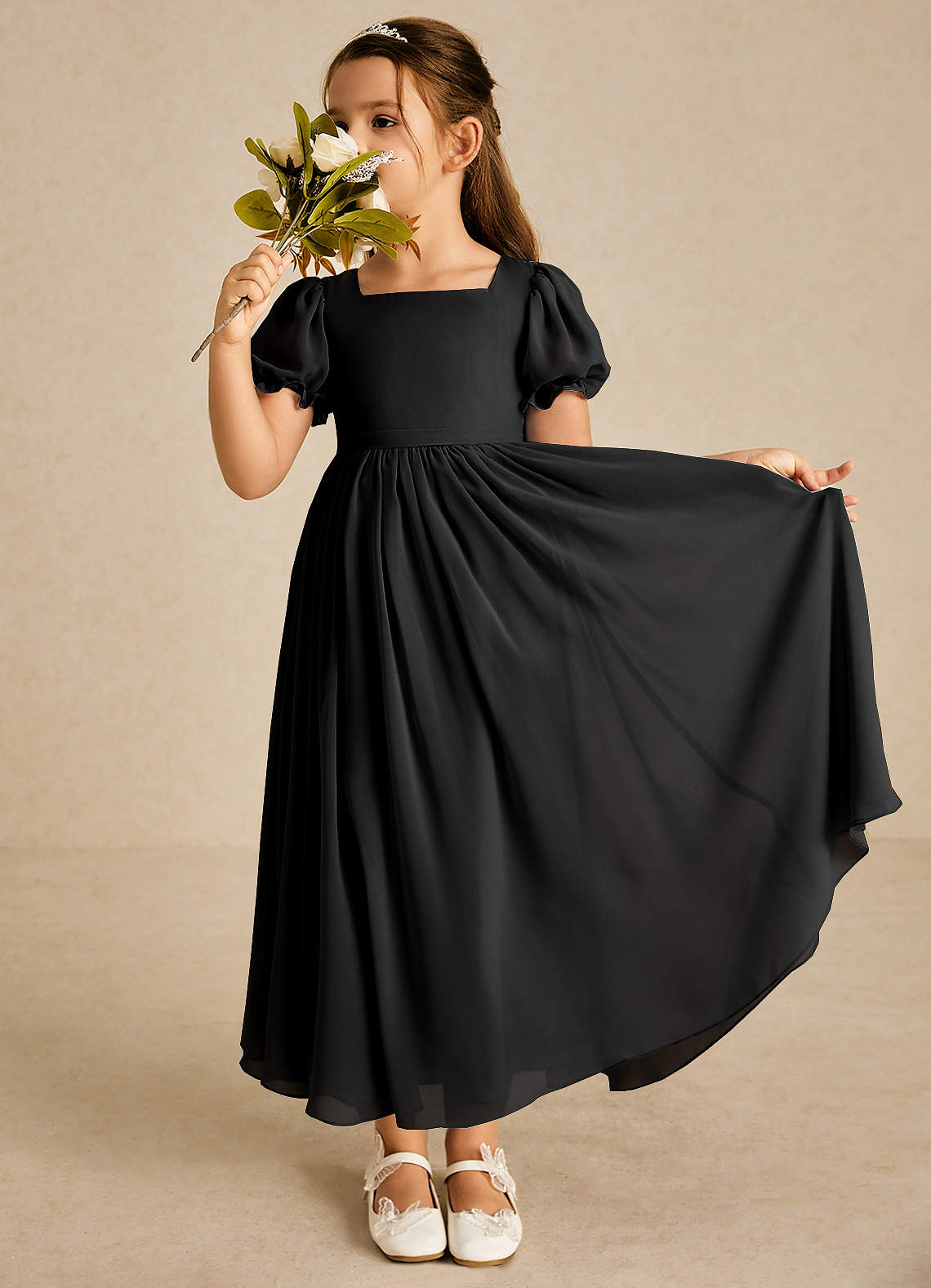 Azazie Joss vestidos de niña de las flores Vestido de Negro de Gasa de Corte En A con Con mangas image1