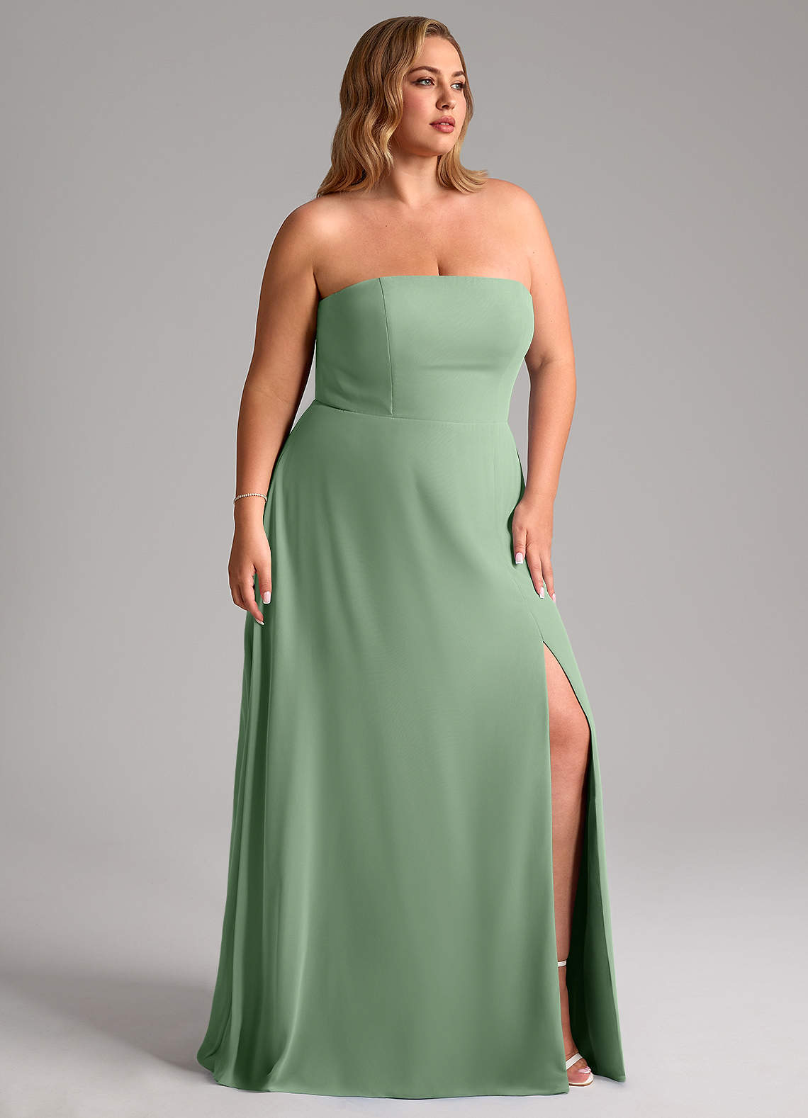 Azazie Wren Abiti da Damigella Abito Convertibile A-Line in Chiffon Spacco Laterale Matcha image11