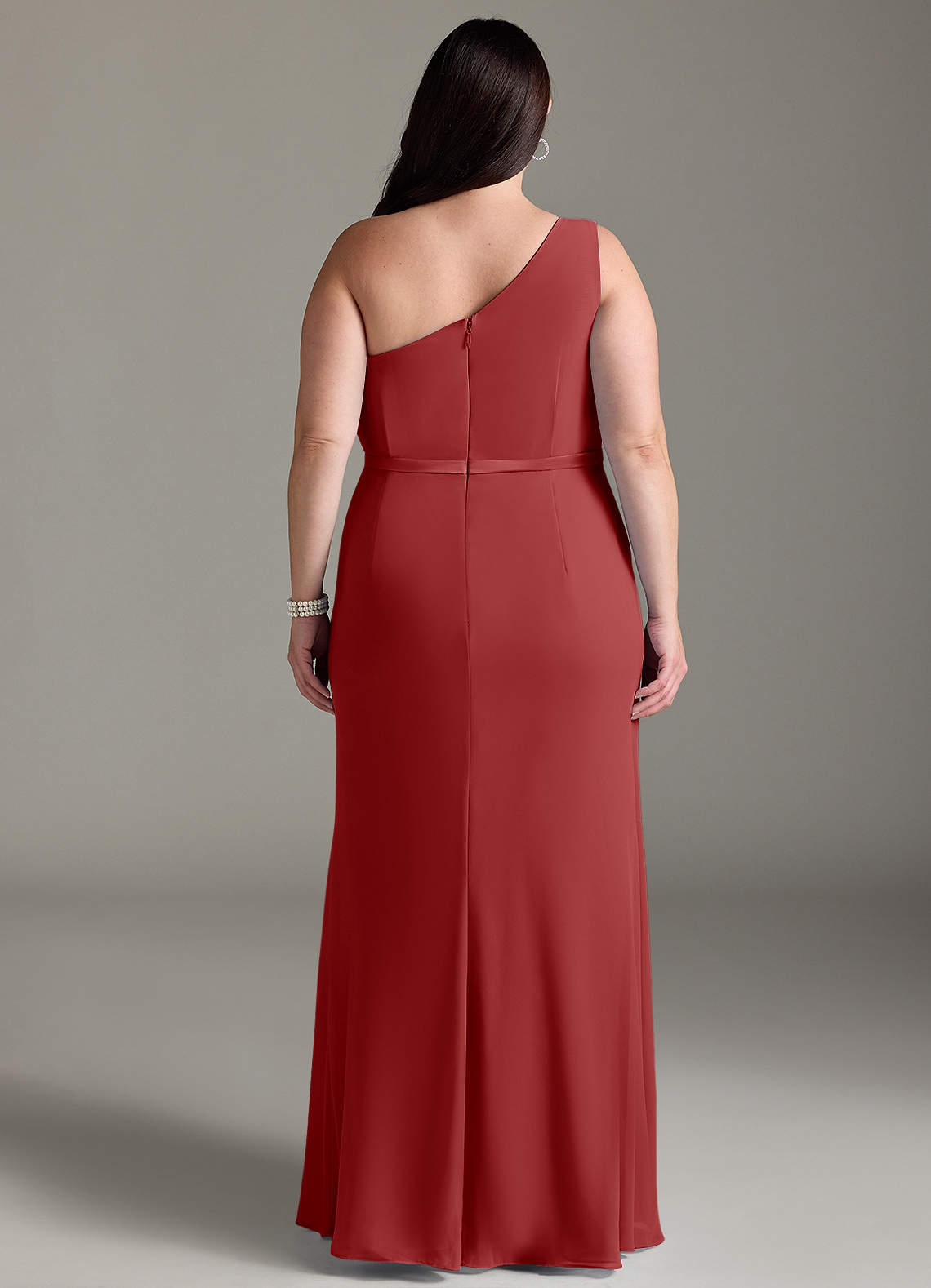 Azazie Liza Essayer des robes à la maison Robe Sirène en Mousseline de soie Une épaule Agave image6