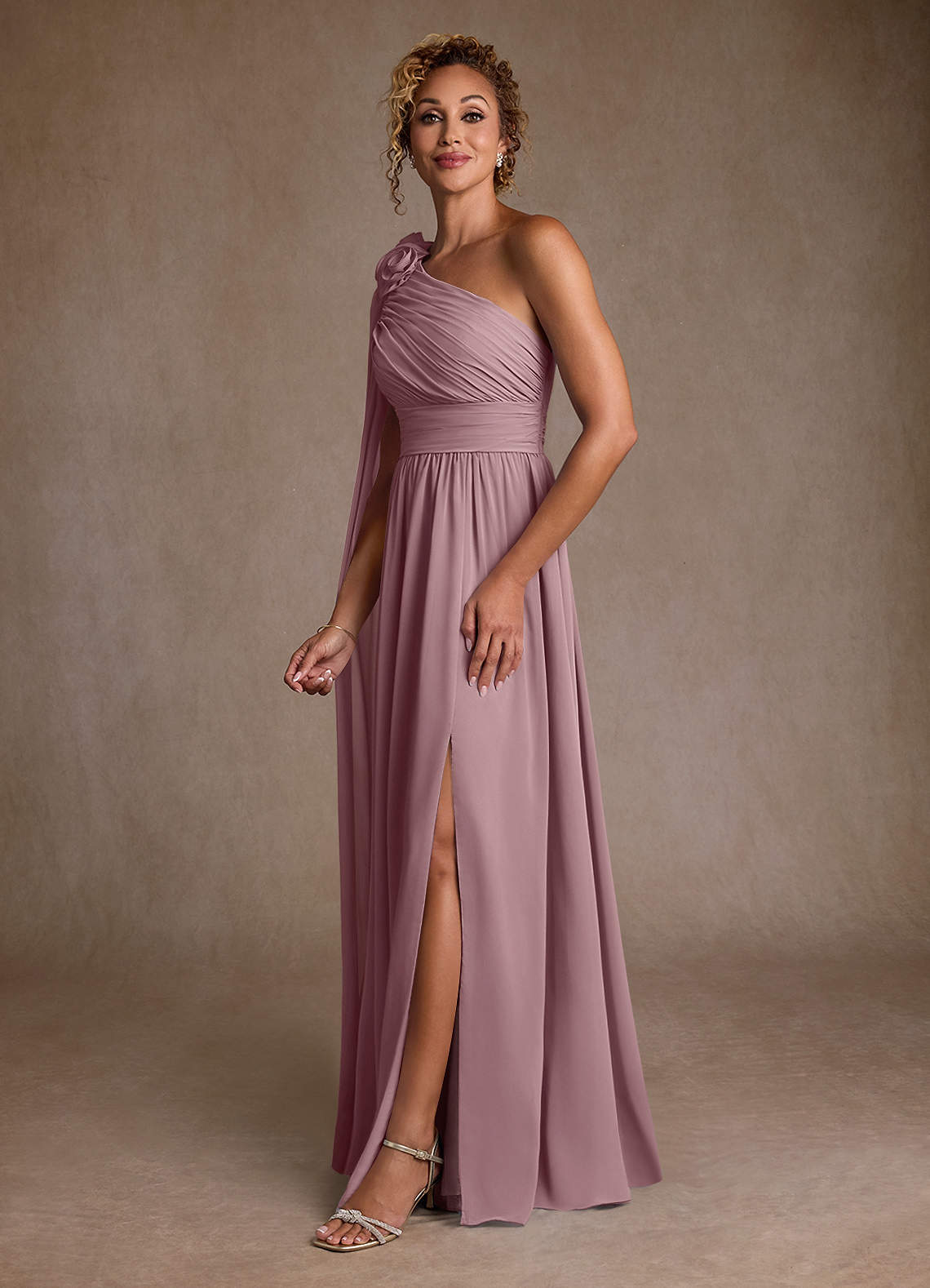 Azazie Lancaster Mère de la mariée Robes Robe Trapèze en Mousseline de soie Une épaule Rose Poussiéreuse image4