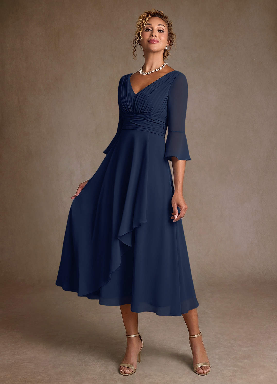 Azazie Aerynne Vestidos para mãe da noiva Vestido Azul Marinho de Chiffon de Linha A com Plissado image2