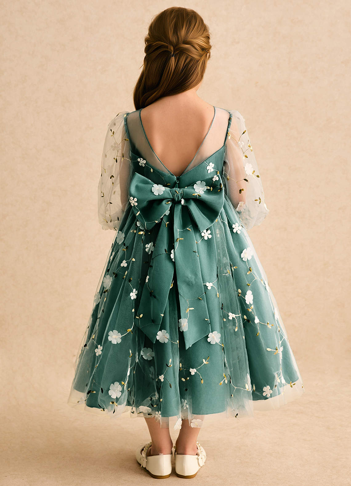Azazie Elowen Flower Girl Dresses Emerald A-Line Sweetheart Neckline Lace Dress image1