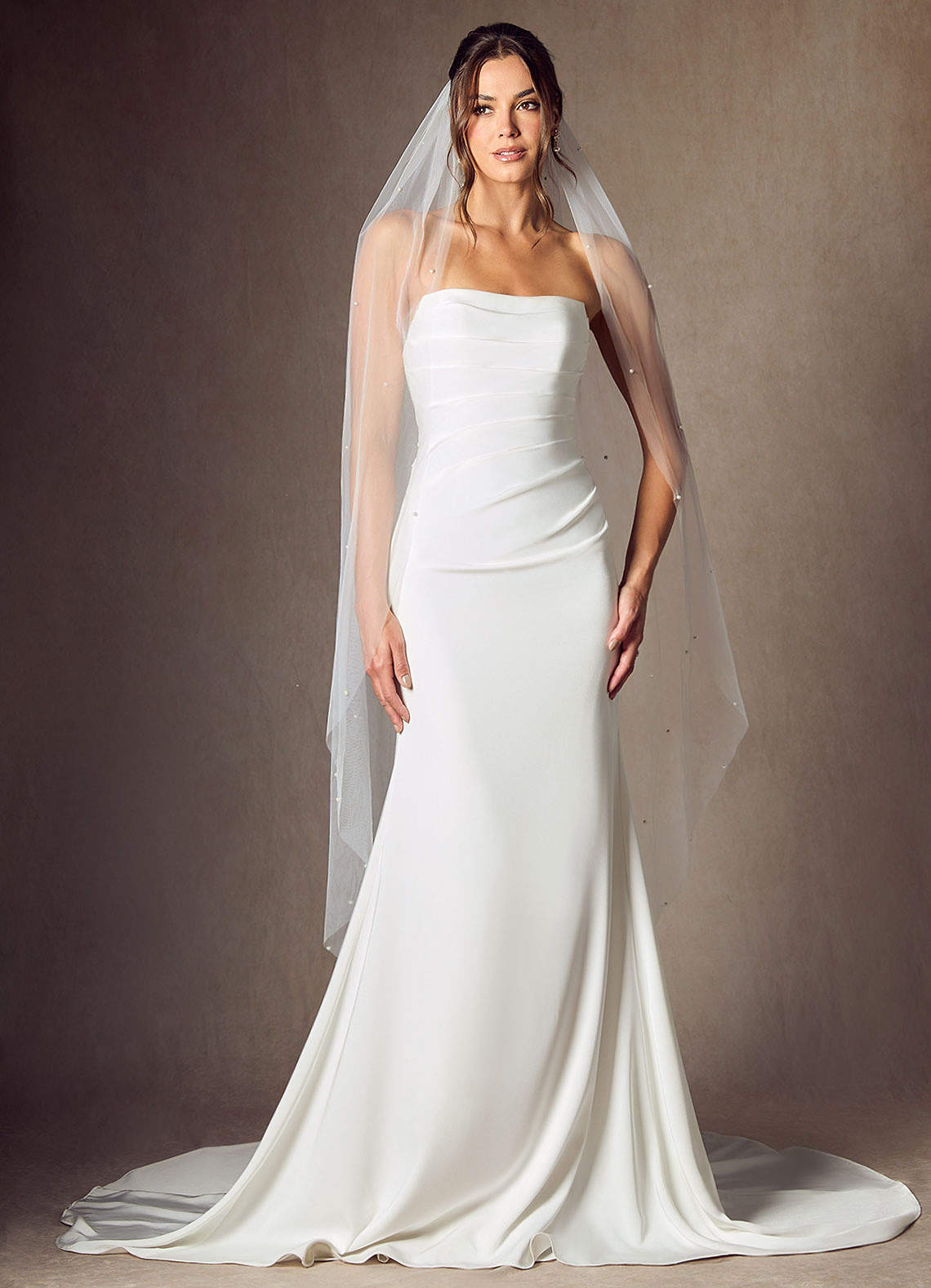 front Jenna Pearl Waltz Length Veil