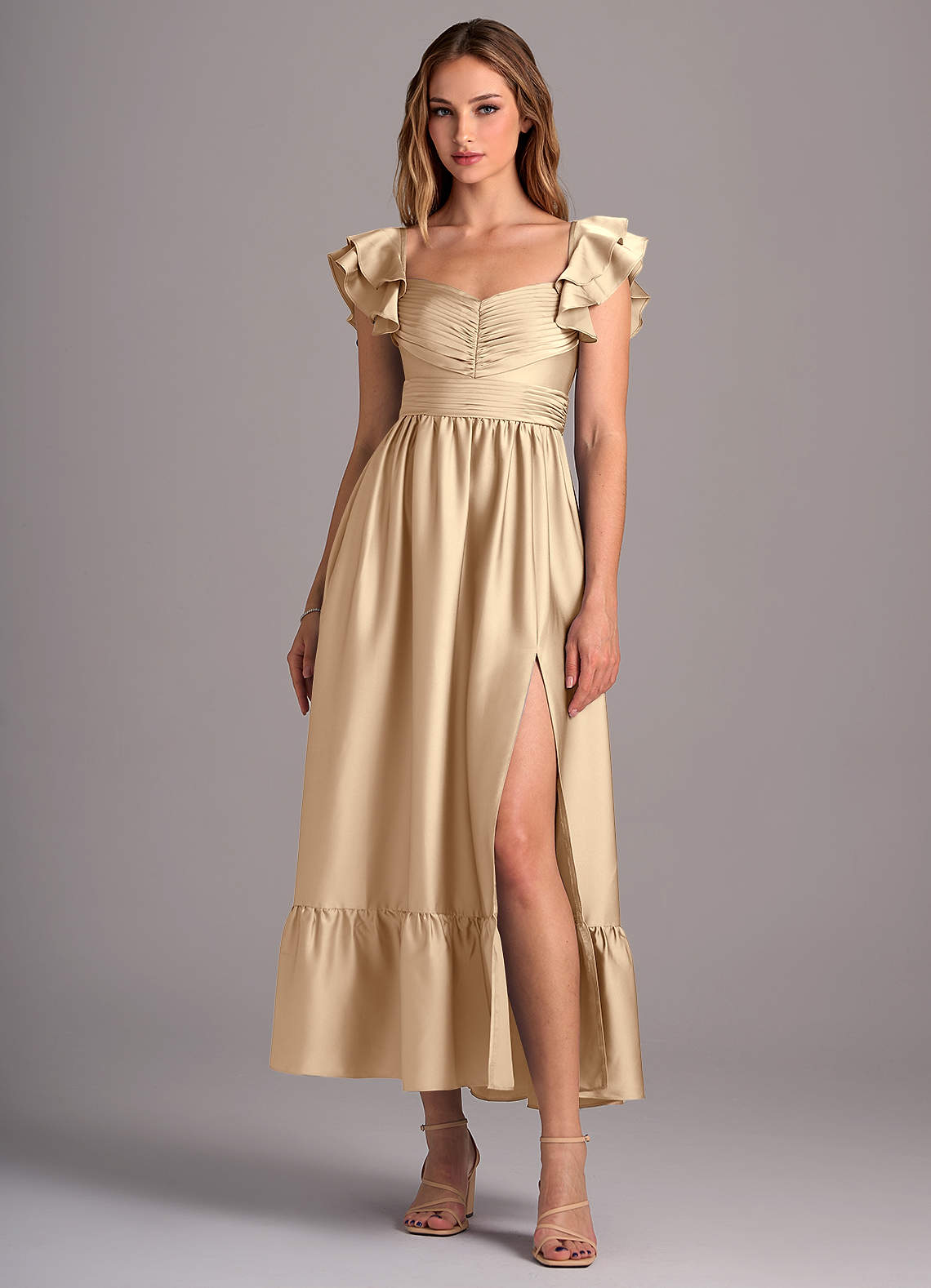 Azazie Anaya Robes de demoiselle d'honneur Robe Trapèze Convertible en Satin extensible Encolure en Forme de Cœur Champagne image1