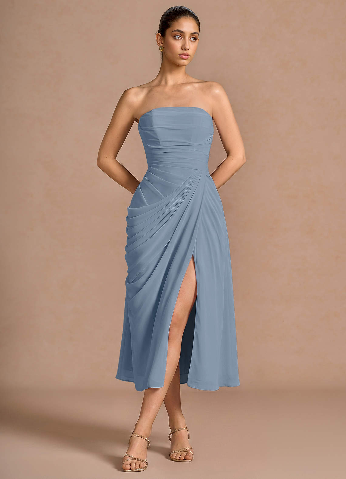 dusty blue high low dress Kaavia Midi the dress features an category:HER. Black Lining Gold Sequin Talla:36 Tulle