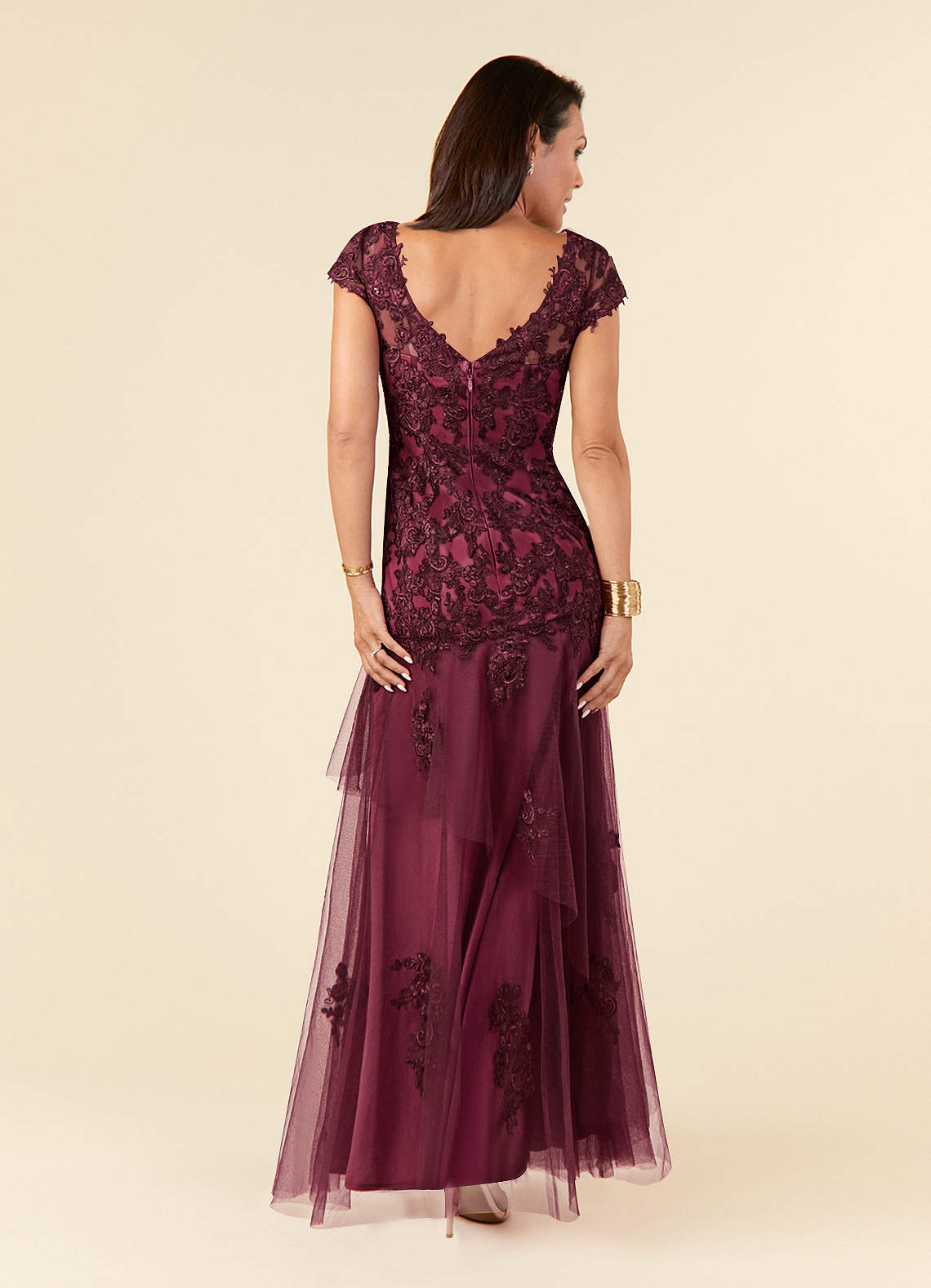 Azazie Romy Mother of the Bride Dresses Cabernet Mulberry Mermaid V-Neck Sequins Tulle Dress image4
