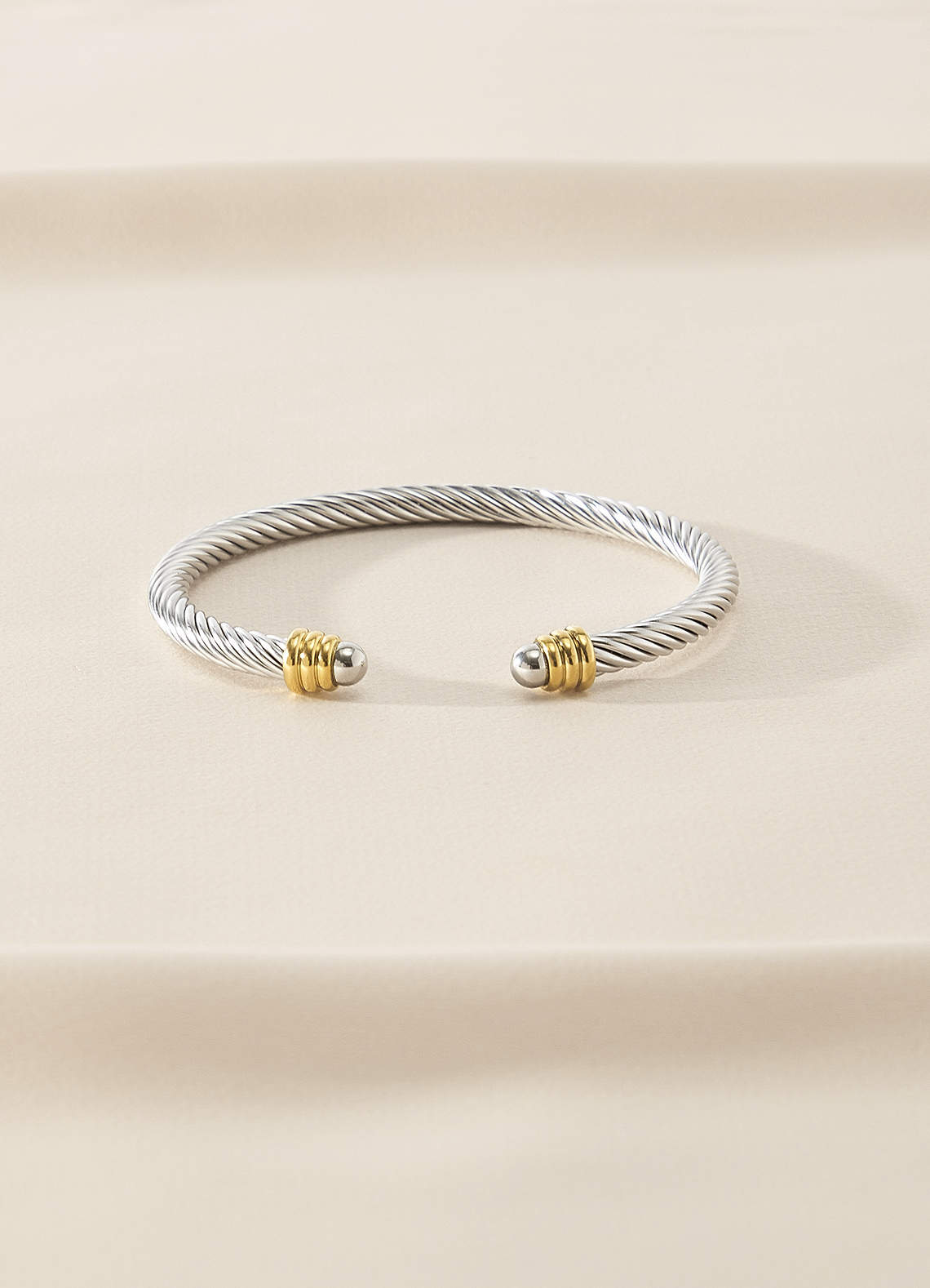 front Brazalete trenzado de metal mixto
