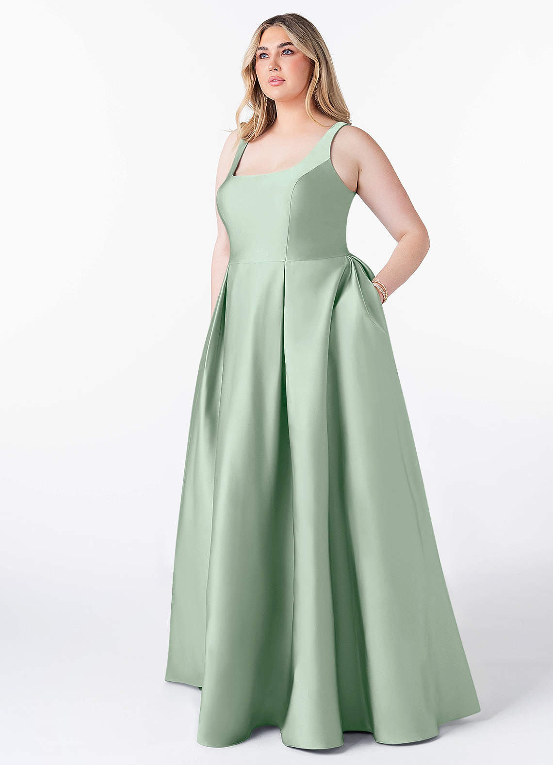 Azazie Neve Robes de demoiselle d'honneur Robe Princesse en Satin extensible avec poches Agave image6