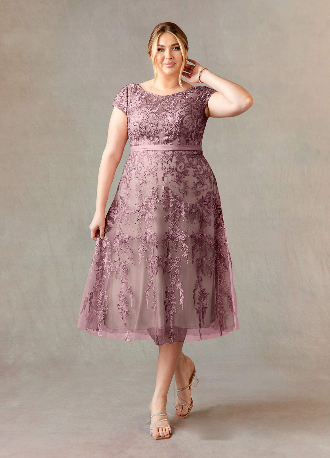 Azazie Sanna Moeder van de bruid jurken A-Lijn Jurk van Tule Scoop kant Stoffige Roos Champagne image1