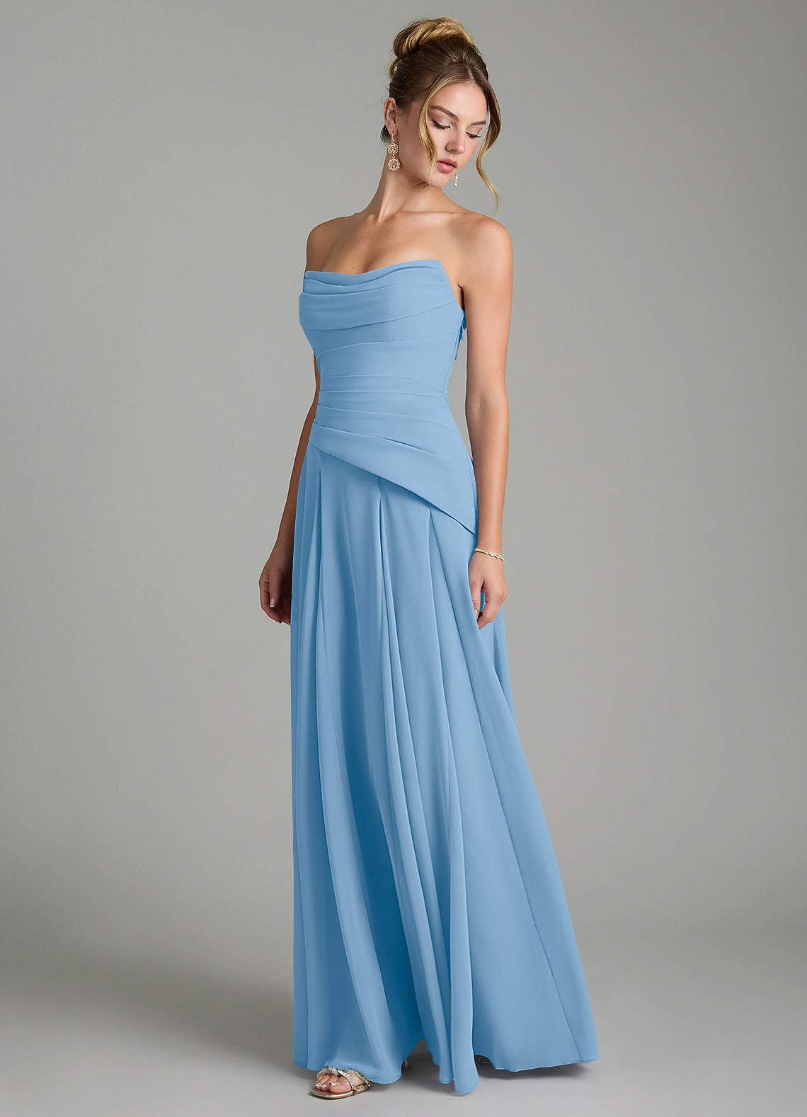 Azazie Gabriela Vestidos de damas de honor Vestido de Azul Pálido de Gasa de Línea A con Corsé image5