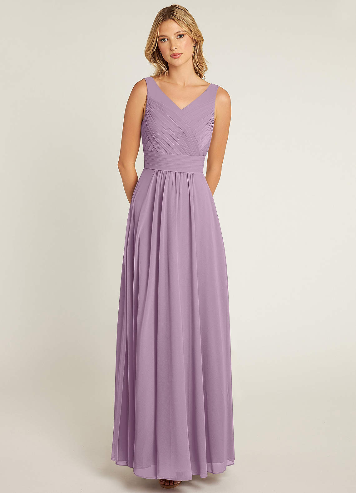 Azazie Pierrette Robes de demoiselle d'honneur Robe Trapèze en Mousseline de soie Plissée Glycine image1