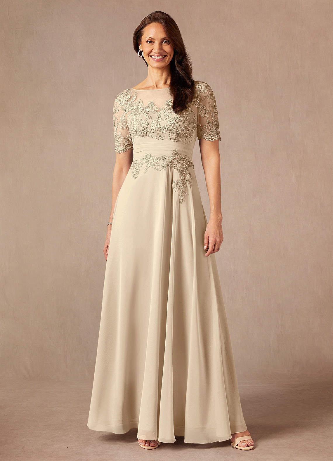 Azazie Raissa Mère de la mariée Robes Robe Trapèze en Mousseline de soie Dentelle Champagne image1