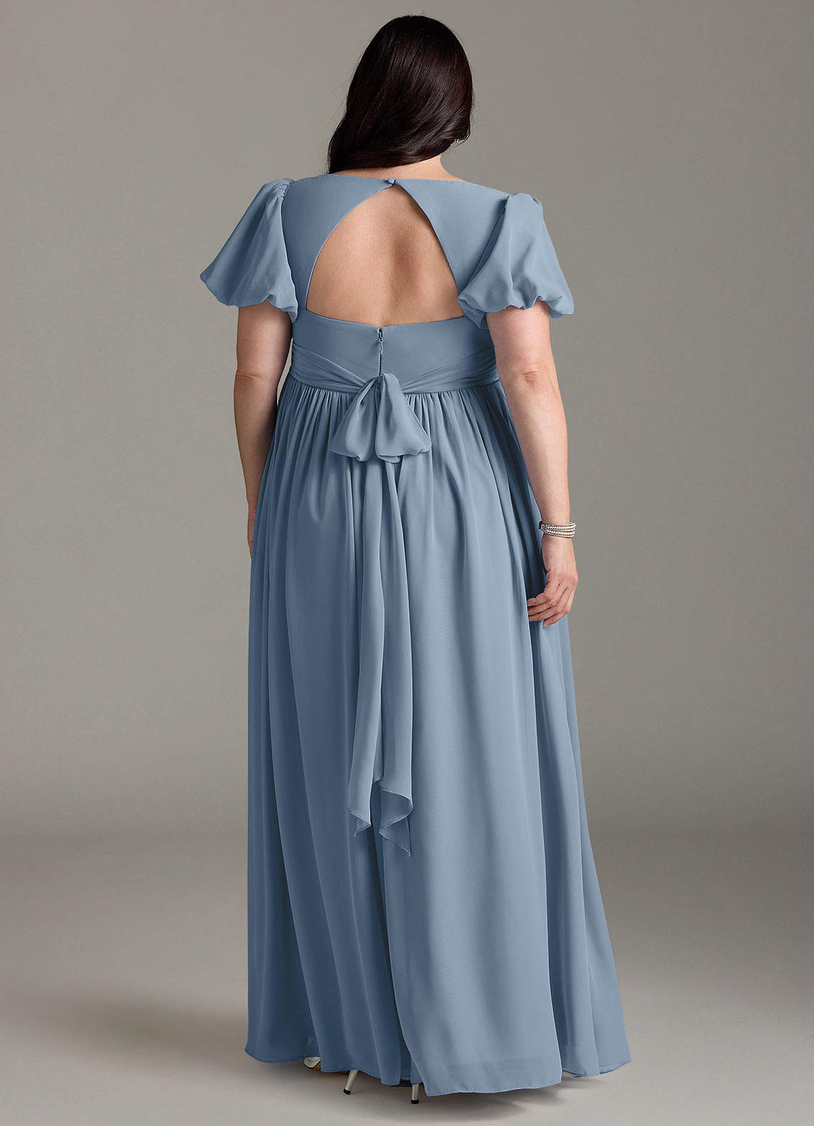 Azazie Madisynn Vestidos de dama de honra para maternidade Vestido Arco Comprimento do chão Chiffon image5