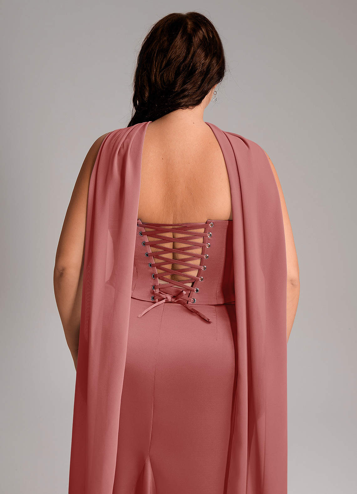 Azazie Sorrel Robes de demoiselle d'honneur Robe Sirène Convertible en Satin extensible Sans bretelles Antique Rose image11