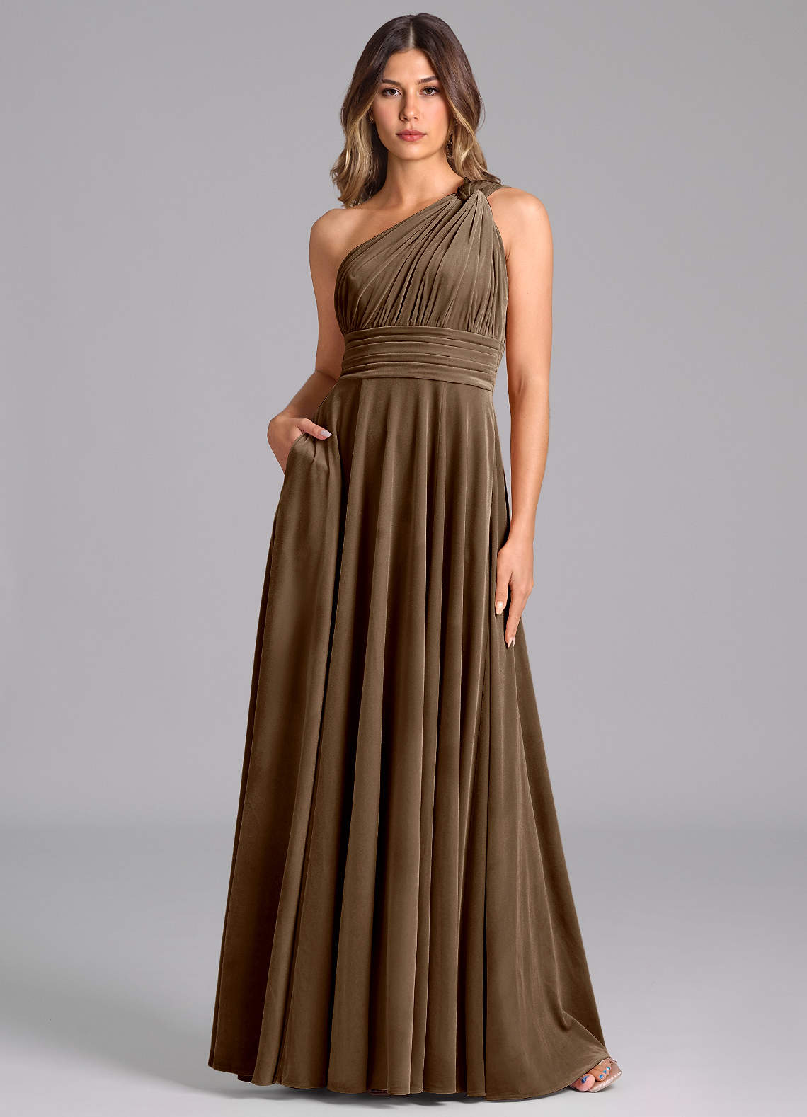 Azazie Charlize Jurken voor bruidsmeisjes Jurk van flueel met A-Lijn One-Shoulder Mahonie image1