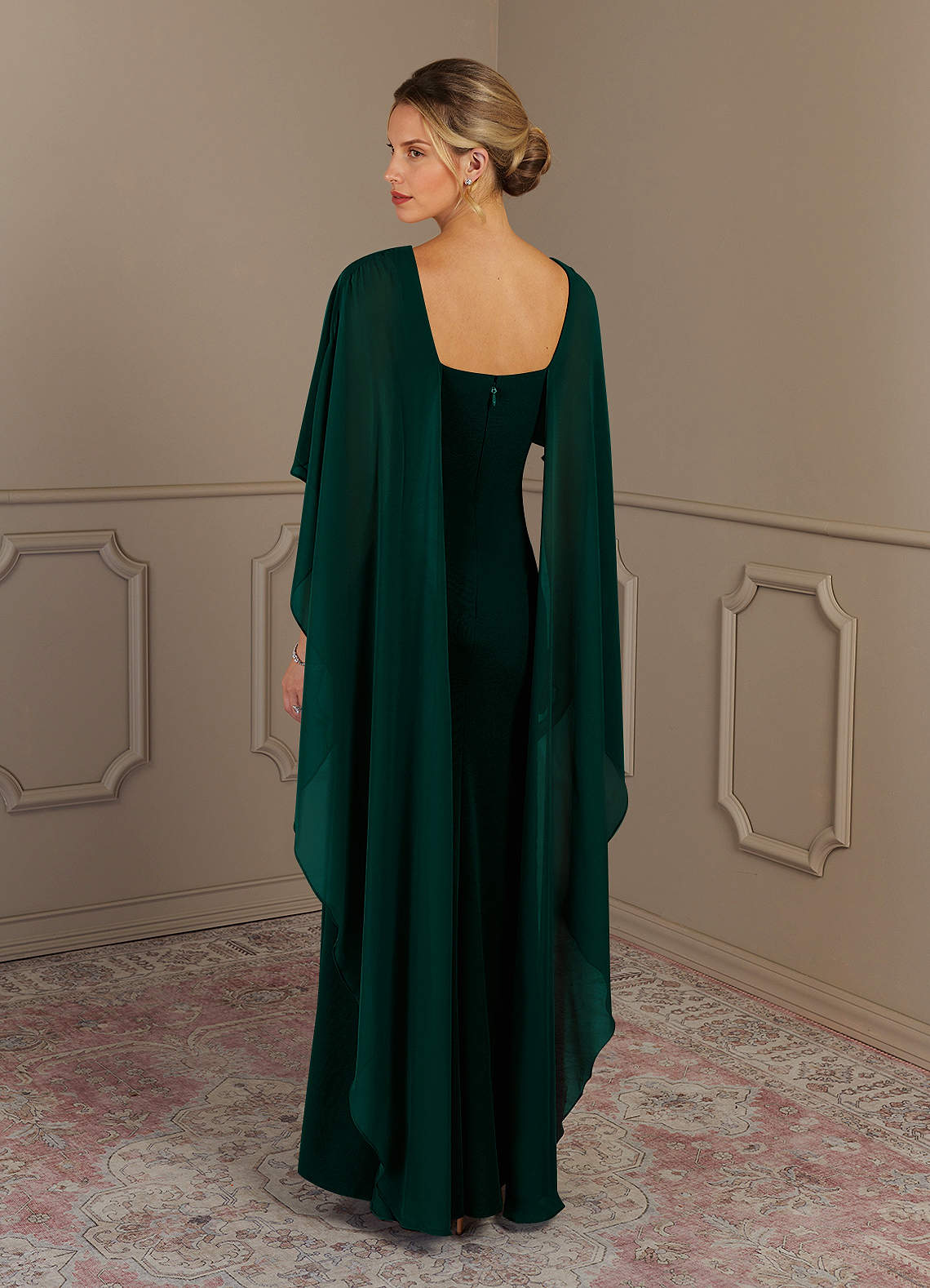 Azazie Dion Vestidos para mãe da noiva Vestido Pinho de Crepe Esticado de Bainha image1