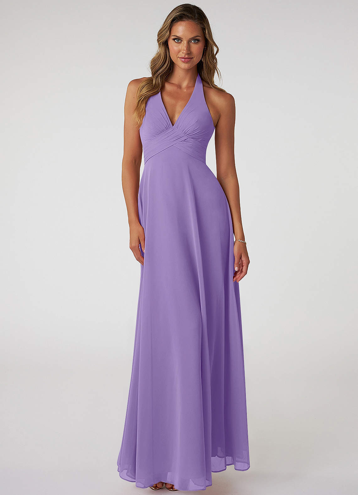 Azazie Tessie Vestidos de damas de honor Vestido de Tahití de Gasa de Corte en A con Cuello en V plisado image1