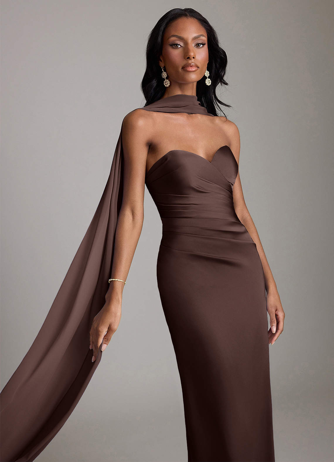 Azazie Sonora Brudtärnklänningar Klä av Tubklänning i Stretch Satin Axelbandslös Ganache image3
