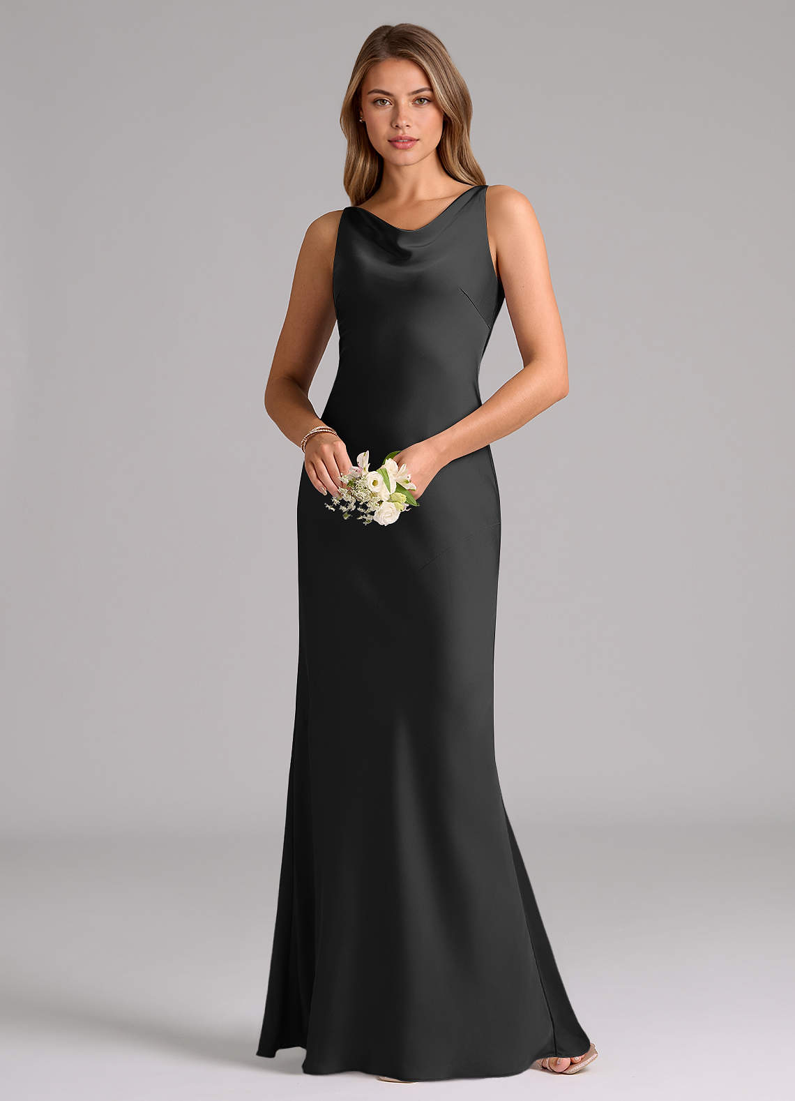 Azazie Allettie Robes de demoiselle d'honneur Robe Sirène en Satin extensible Noir image2