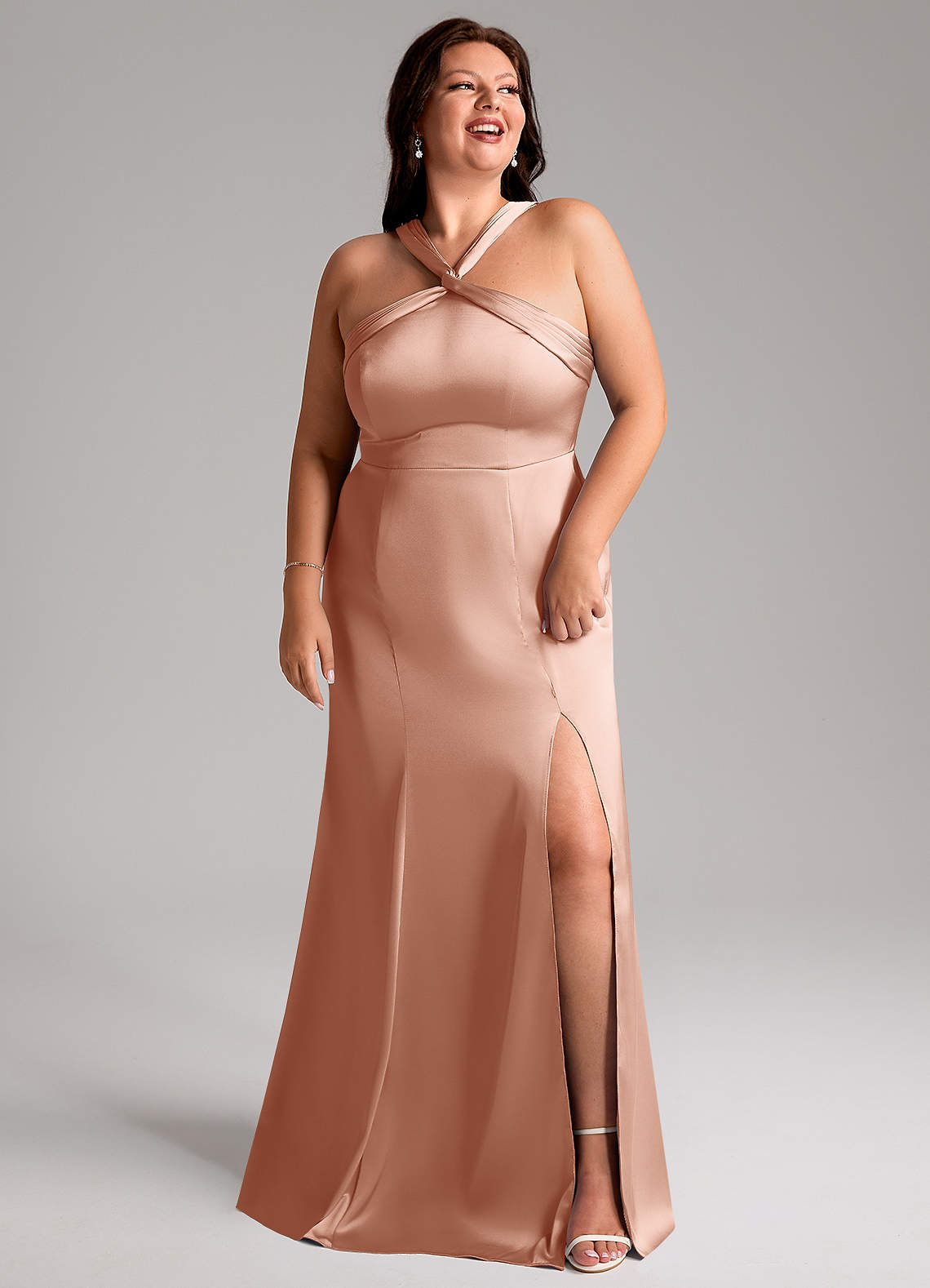 Azazie Rue Vestidos de damas de honor Vestido de Oro Rosa de Satén Elástico de Corte Sirena con Plisado image10