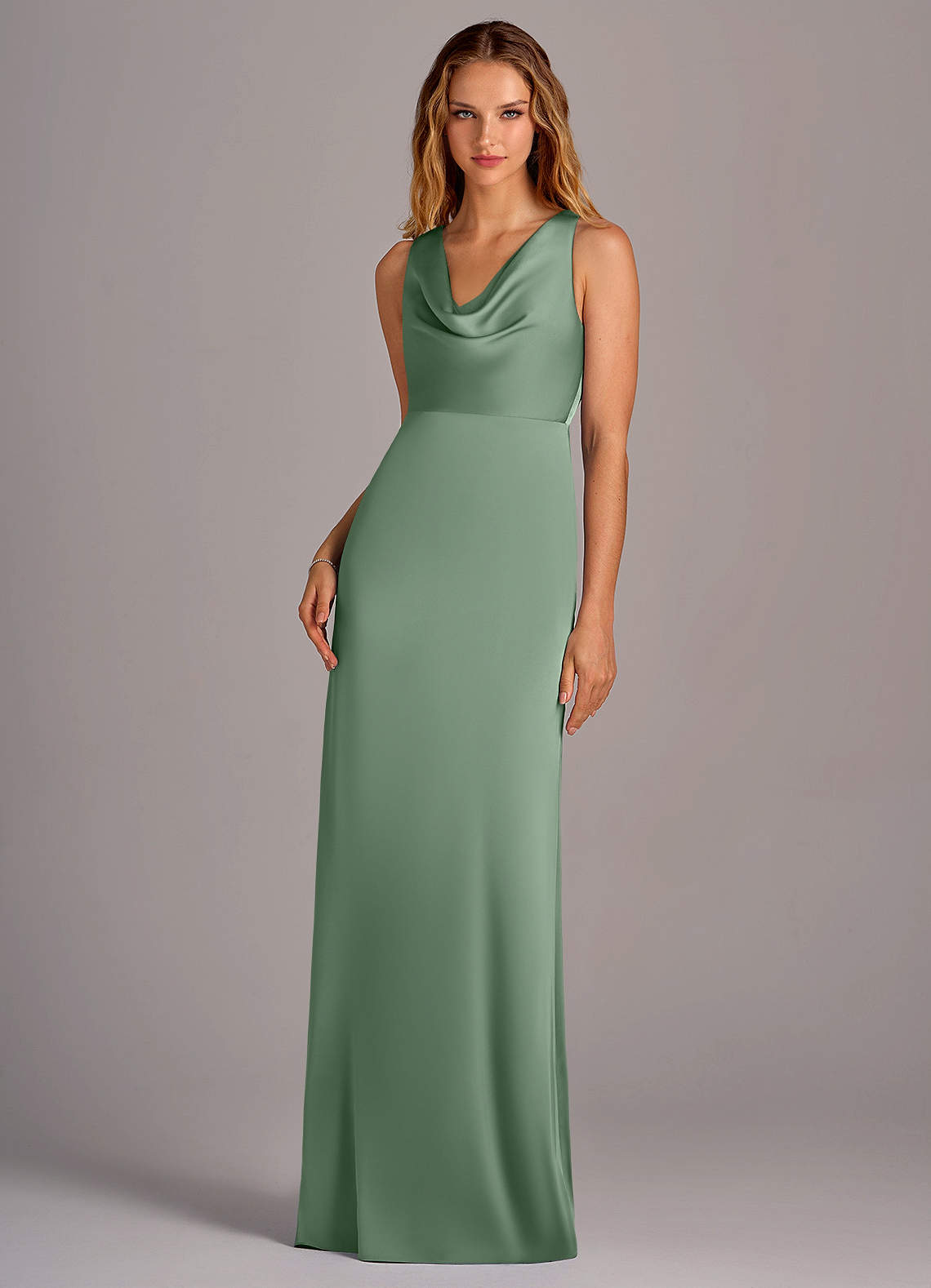 Azazie Wrenlee Vestidos de damas de honor Vestido de Matcha de Satén Elástico de Corte en A image1