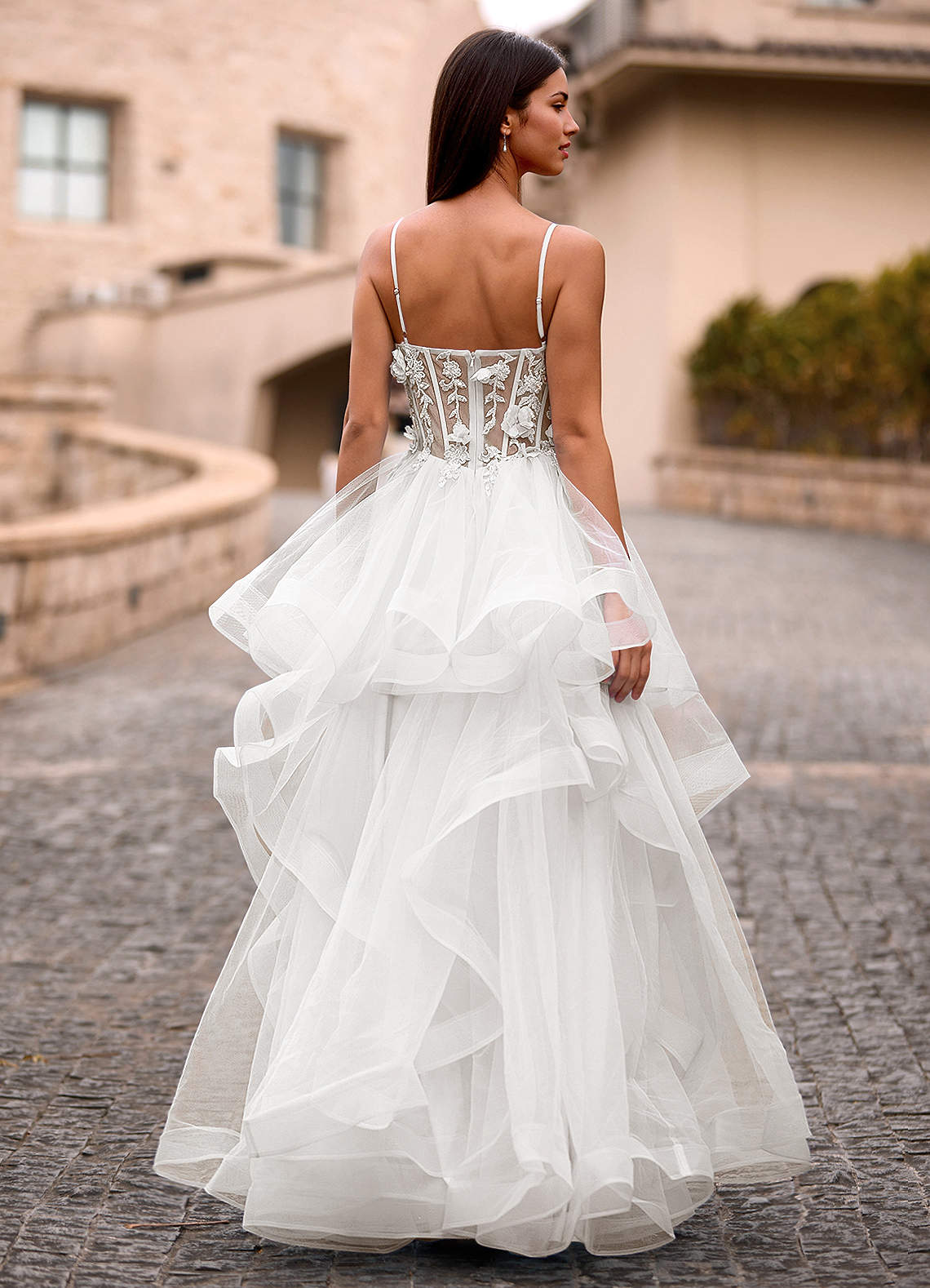 Dreama Ivoire Robe de bal corset en dentelle à volants image8