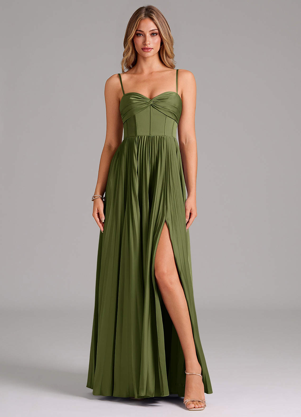 Azazie Tyla Brautjungfernkleider A-Linie Herzausschnitt Stretch-Satin Kleid Olivgrün image1