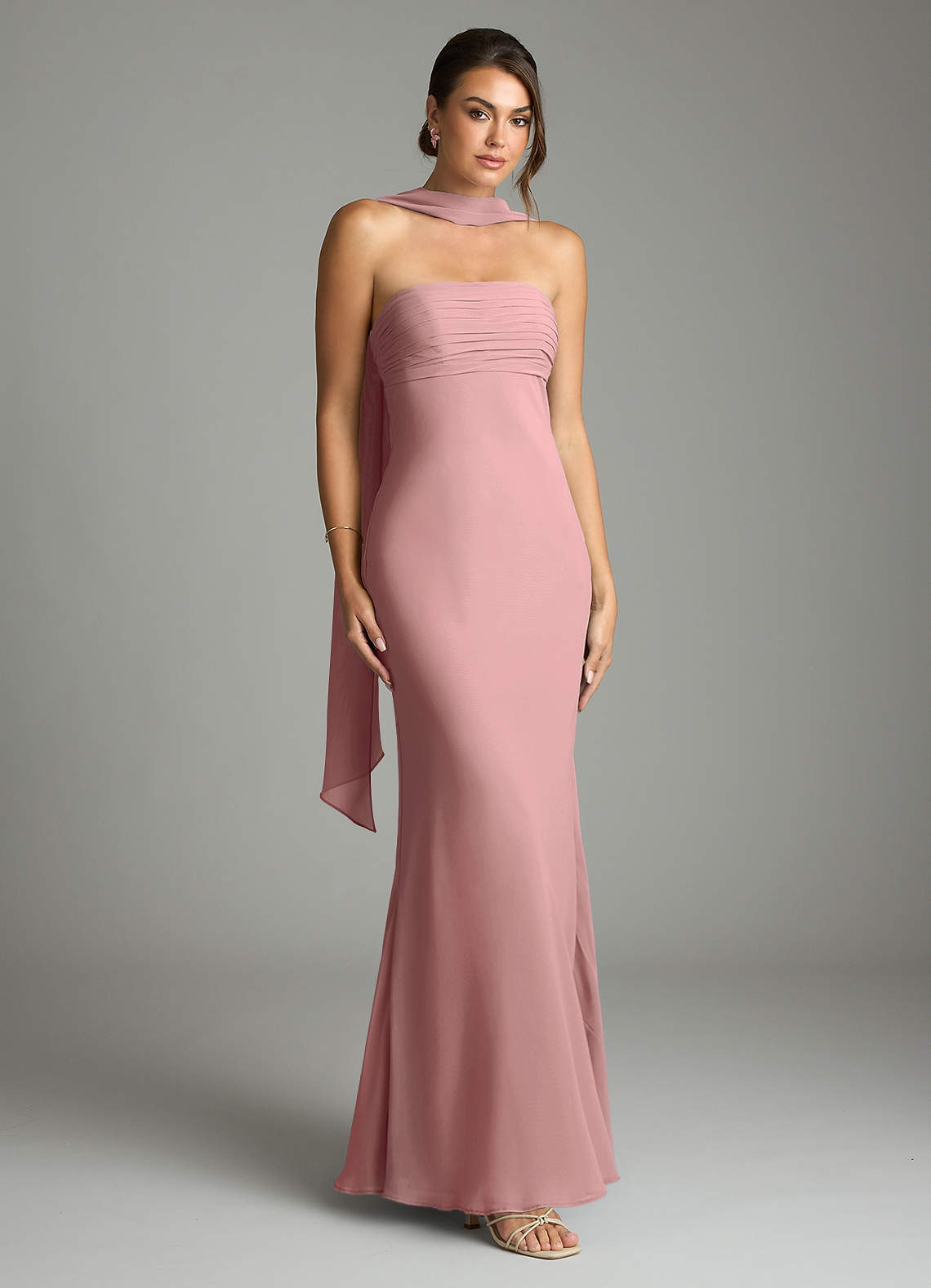 Azazie Saylor Brudtärnklänningar Klä av Sjöjungfru i Chiffong Axelbandslös Dammig Ros image1