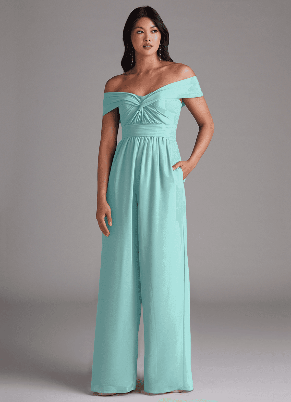 Azazie Lamara Robes de demoiselle d'honneur Combinaison Convertible en Mousseline de soie Épaule décolletée Aqua image1