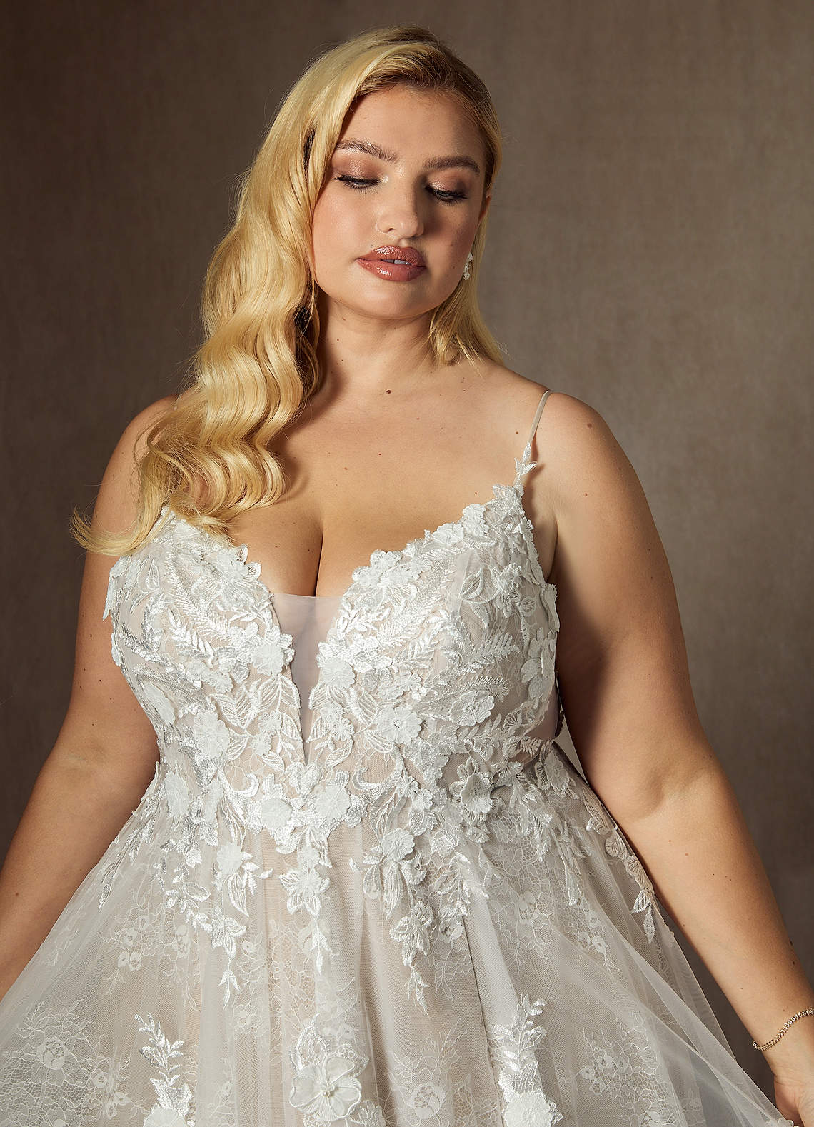 Azazie Monda Brudekjoler En streg Blonder Tulle Kapel tog Kjole image15