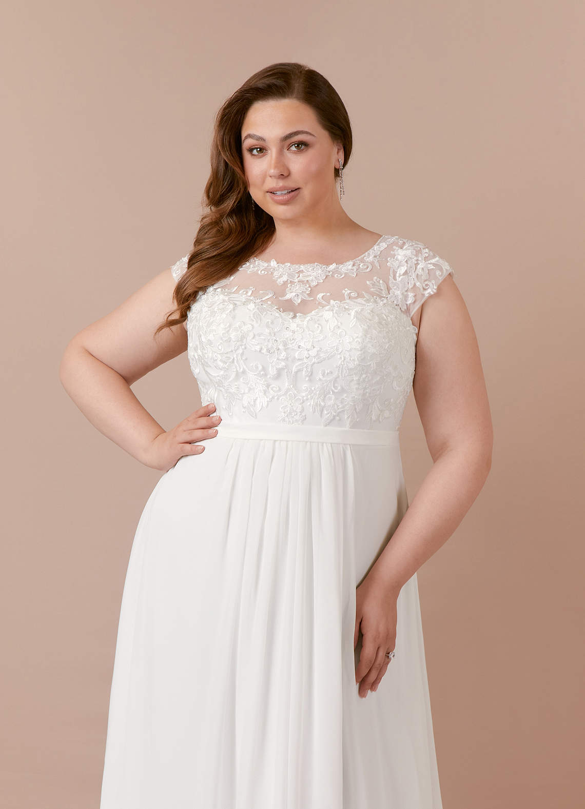 Azazie Brynslee Abiti da Sposa Abito A-Line in Chiffon con Scollo a U e Paillettes Bianco Diamante image13