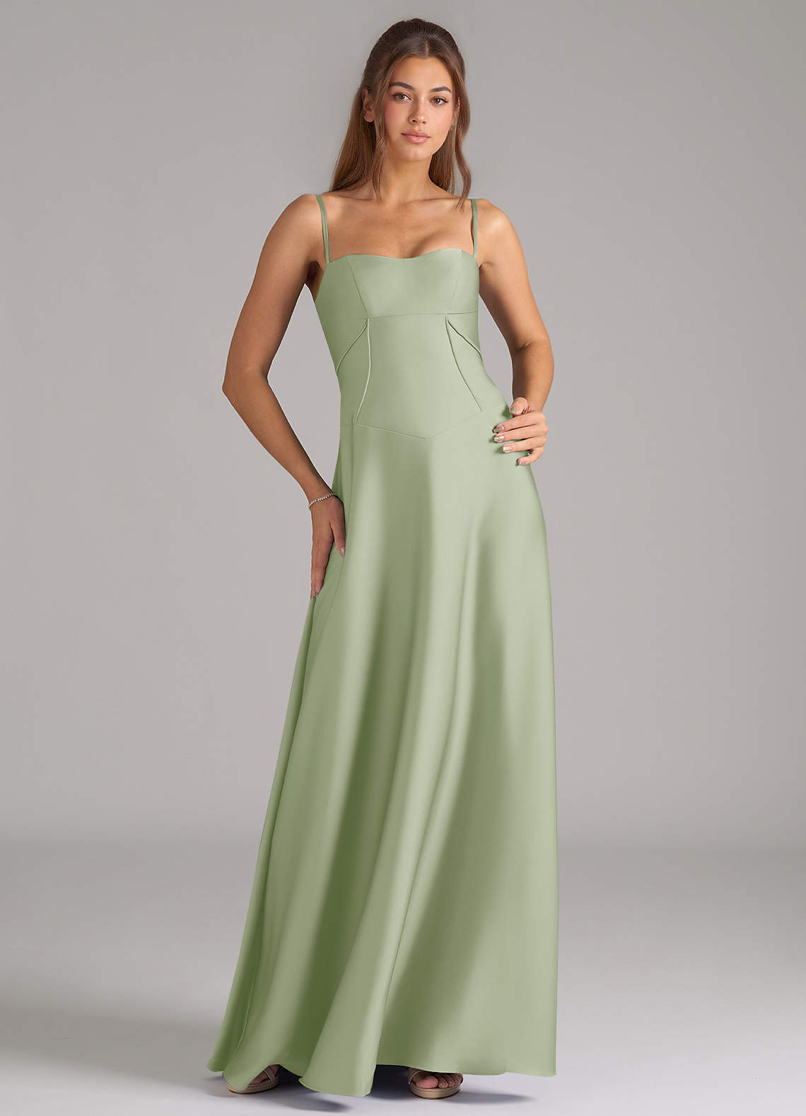 Azazie Valentine Robes de demoiselle d'honneur Robe Trapèze en Satin extensible Corset Vert Sauge image1