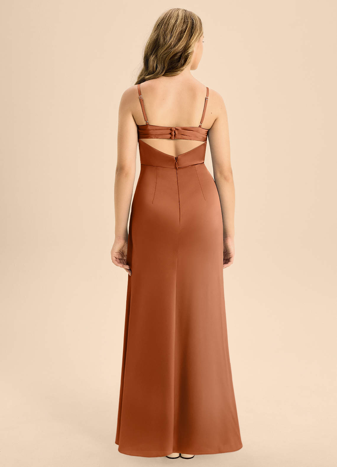 Azazie Renna Junior Vestido de Cobre de Satén Elástico de Corte en A con Plisado image1