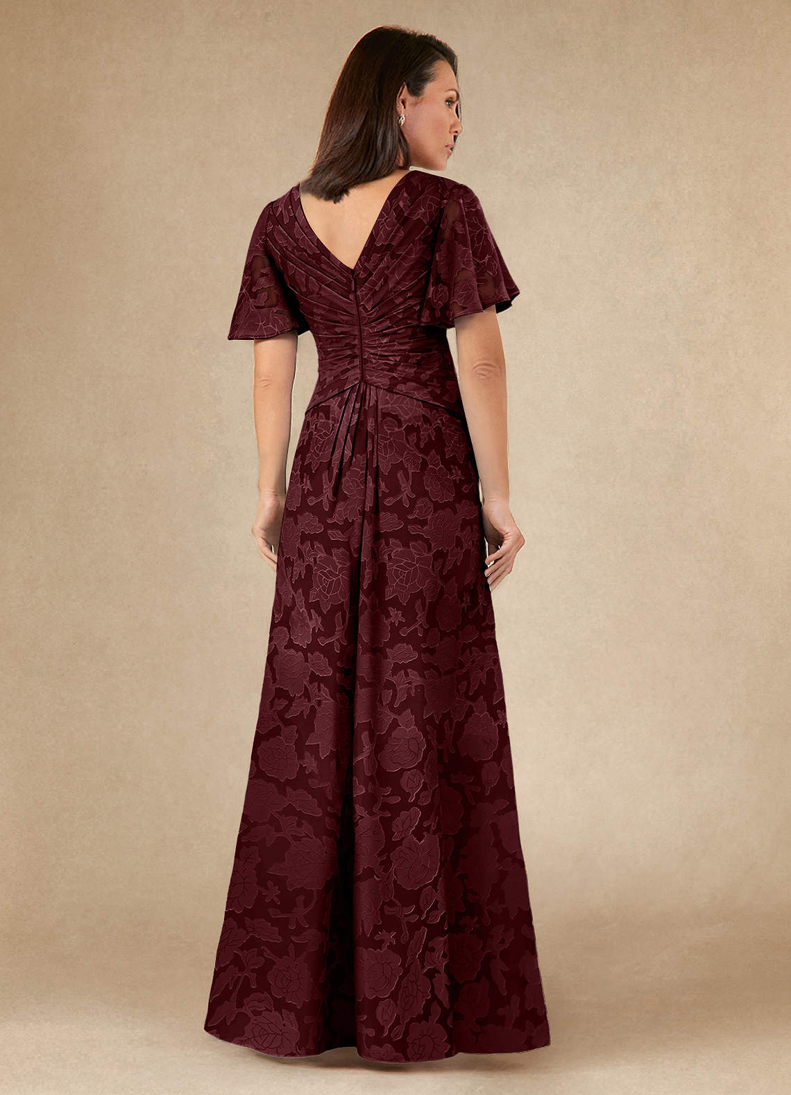 Azazie Emmeline vestidos de madre de la novia Vestido de Cabernet de Devorado Floral de Corte En A con Plisado image4
